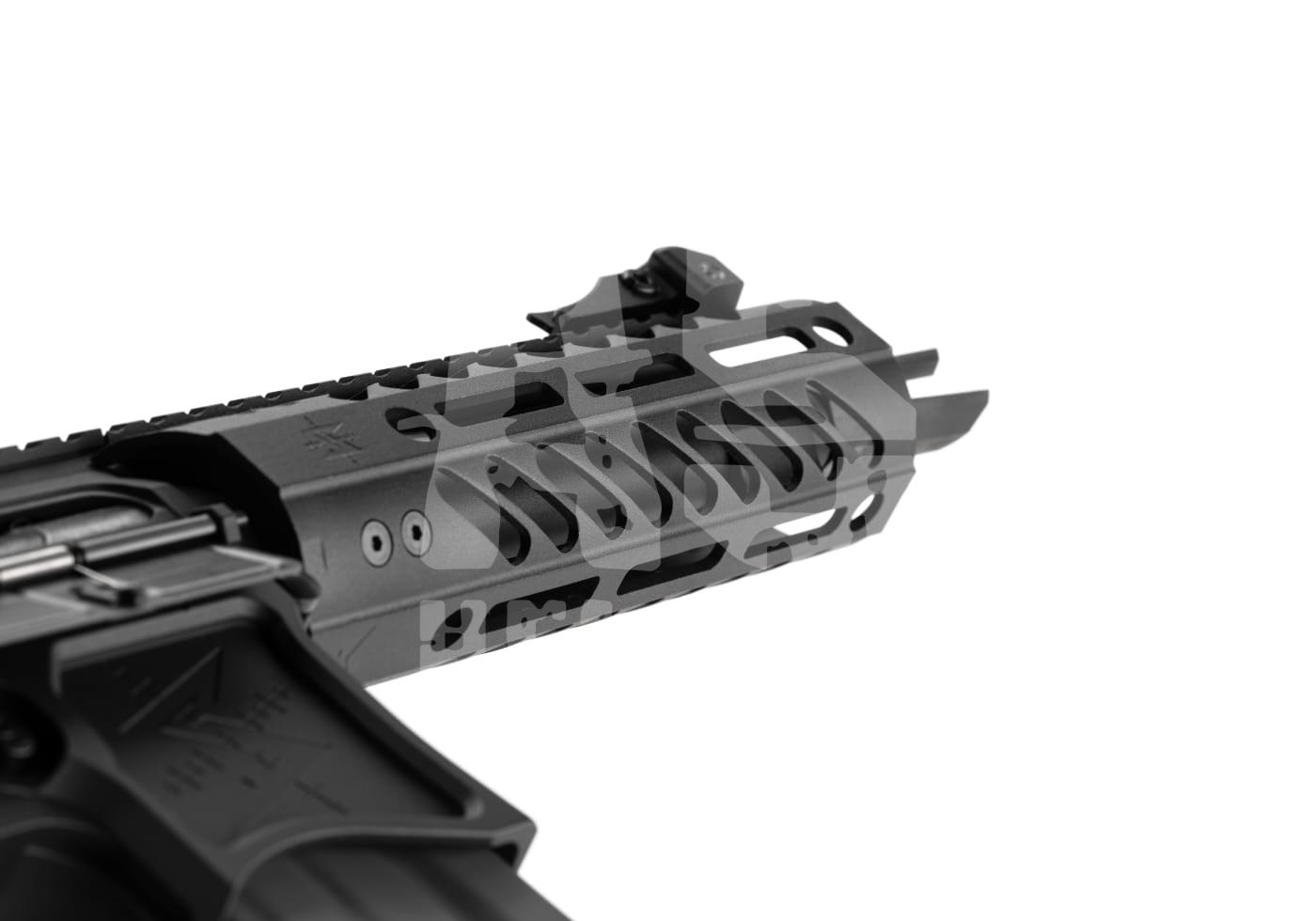 Airsoft-Gewehr Handguard in schwarz mit taktischen Schienen aus Metall.