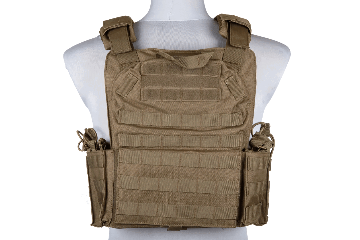 GFT Plate Carrier 8944-1 tan/coyote Taktische Weste in Coyote-Farbe, mit MOLLE-Schlaufen und Schulterpolsterung aus strapazierfähigem Material.