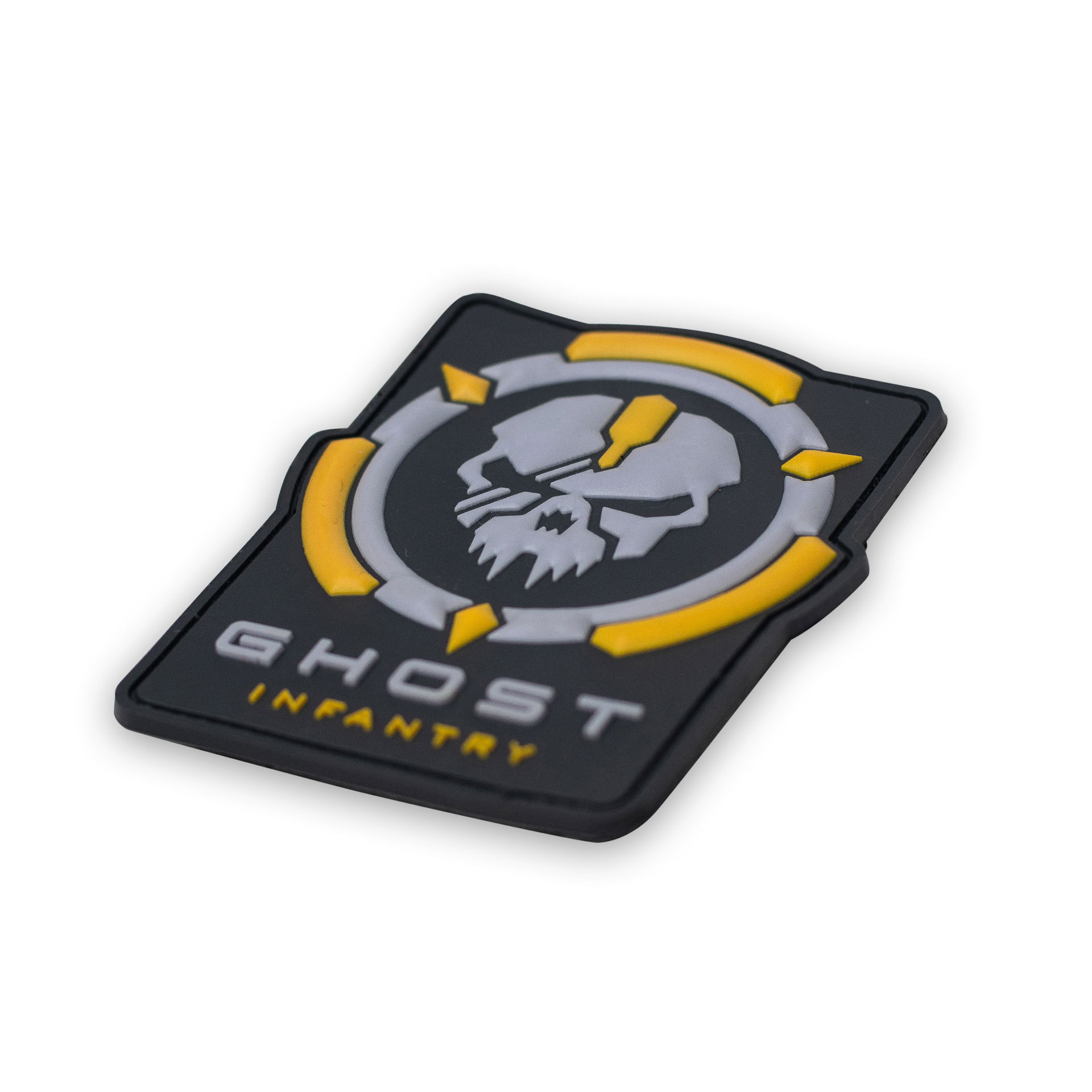 Airsoft-Patch mit Totenkopf und "Ghost Infantry"-Schriftzug, grau und gelb designt.