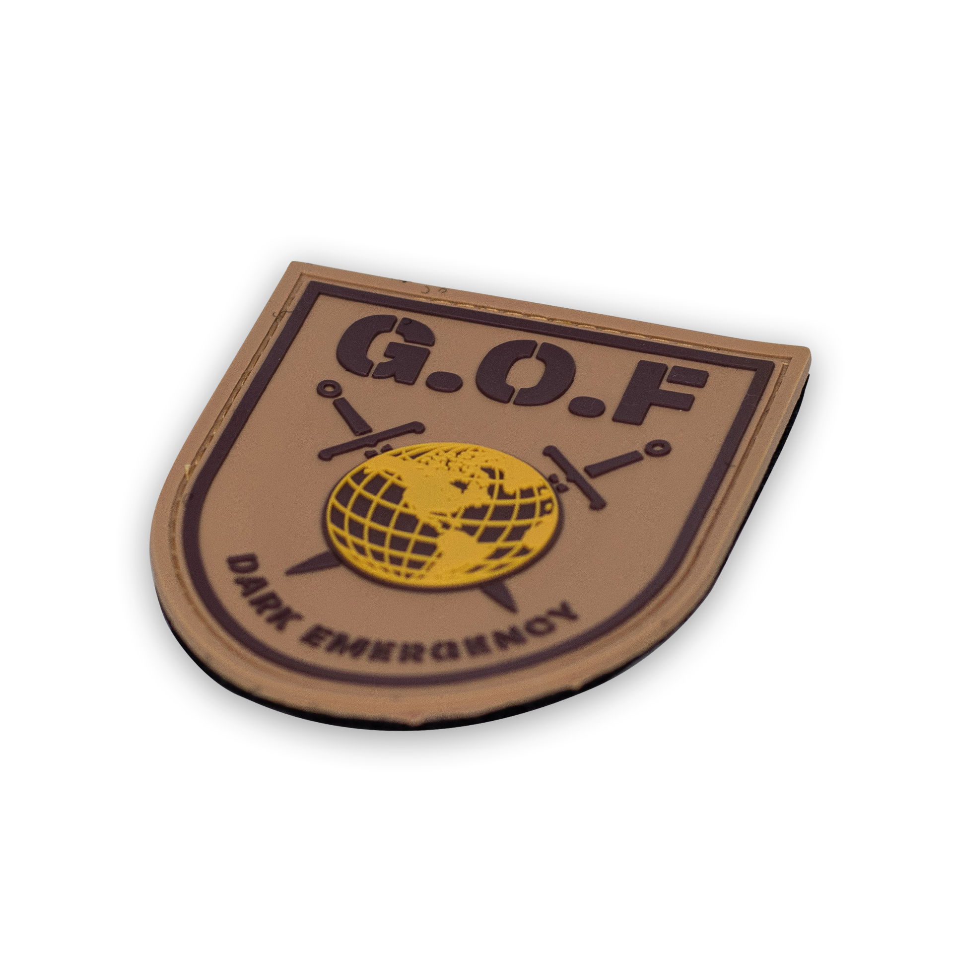 G.O.F. Airsoft-Patch mit Globus- und Schlüsselmotiv sowie "Dark Emergency" Schriftzug, braun und gelb.