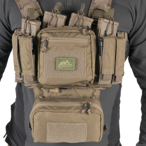 Training Mini Rig (TMR)® - Coyote Taktische Weste mit mehreren Taschen und Magazinschlaufen, ideal für Airsoft-Ausrüstung.