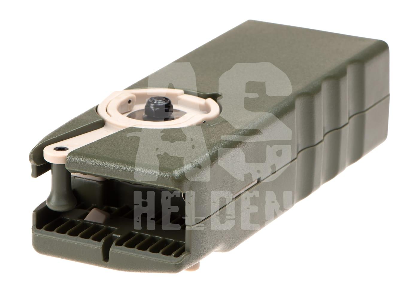 Olivgrüner BB-Loader für Airsoft, mit verstärktem Griff und Einfülltrichter.