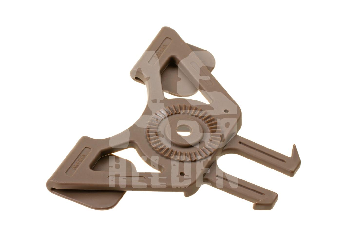 Taktisches Polymer-Verbindungsteil in Tan, kompatibel mit Molle-Systemen. Ideal für Airsoft-Zubehörbefestigung.