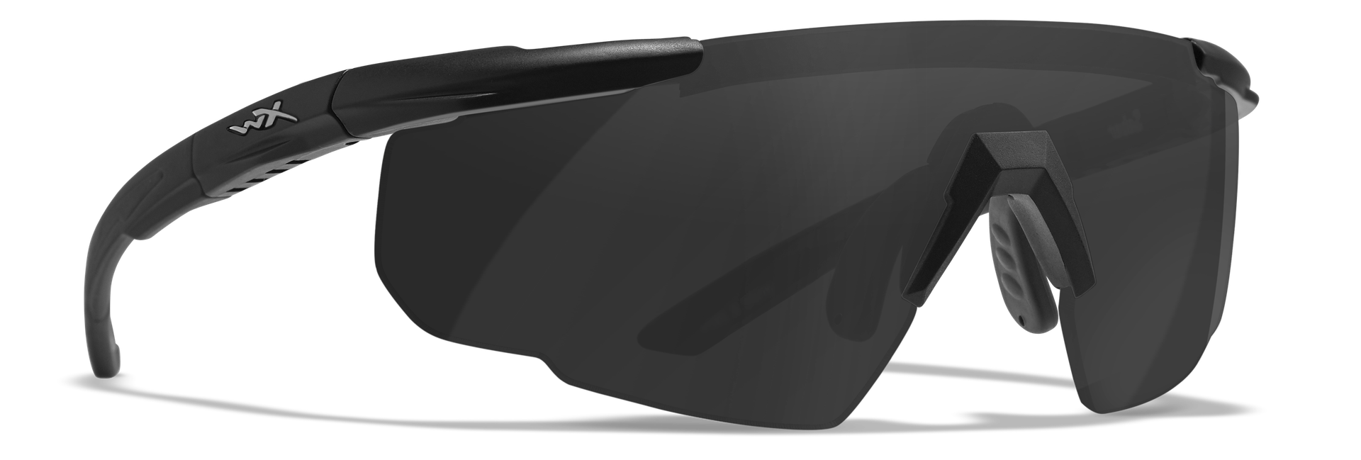 Schwarze Sport-Sonnenbrille mit einteiligen Gläsern und gebogenen Bügeln.