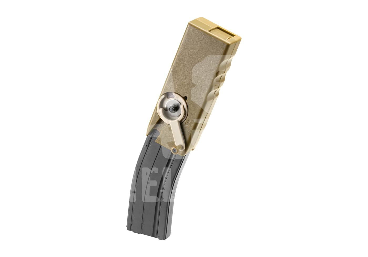 Taktischer Speedloader für Airsoft-Magazine in beige mit Kurbelmechanismus.