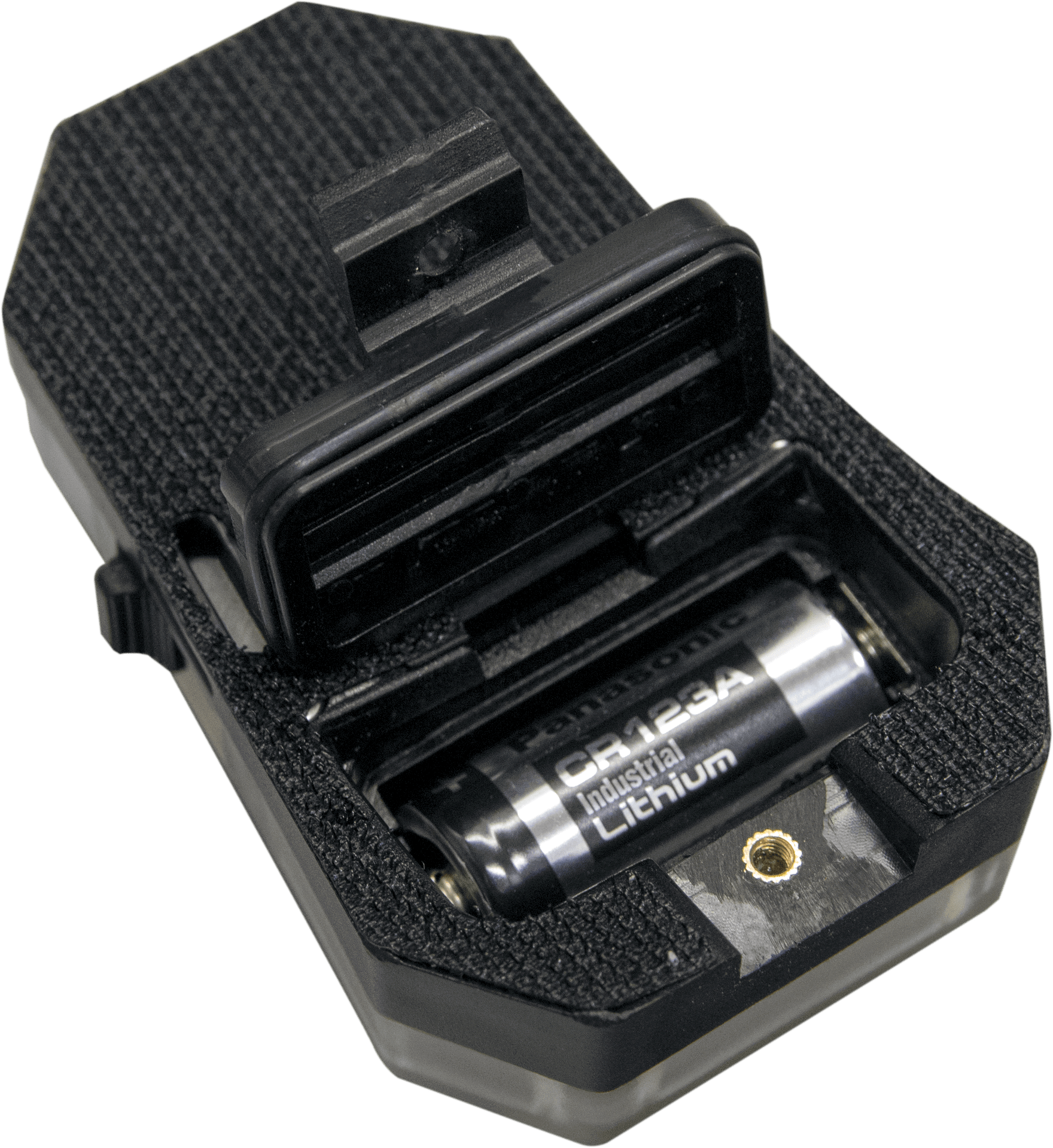 CR123A Batterie in einer geöffneten schwarzen Kunststoffhalterung für Airsoft-Geräte.