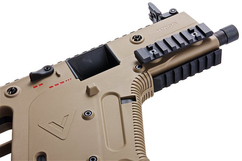 Krytac Kriss Vector S-GBB fde - ab 18 Jahren Airsoft-Karabiner Vorderteil in Tan mit Picatinny-Schiene und Magazinschacht.