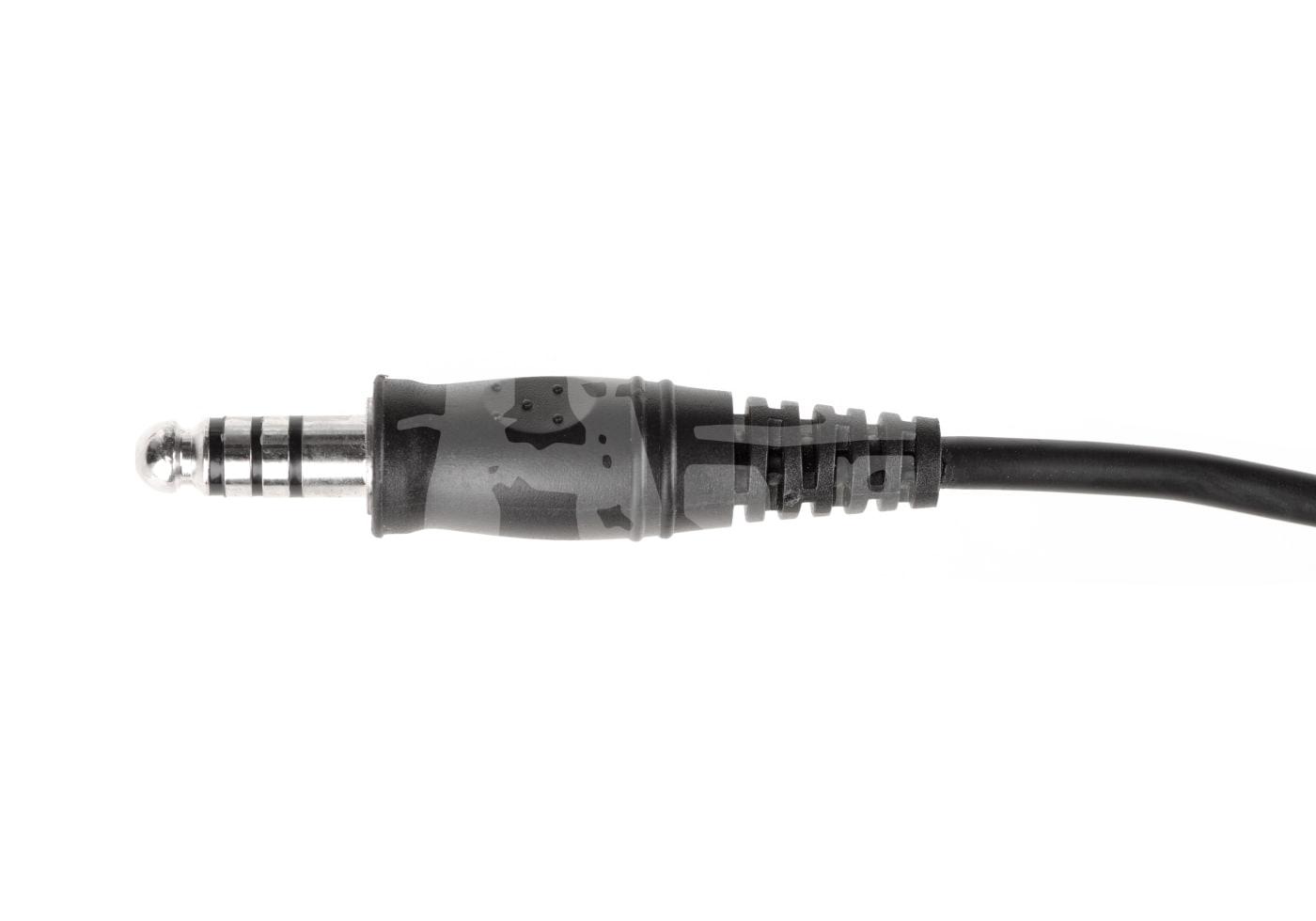 3,5mm Klinkenstecker mit Tarnmuster auf weißem Hintergrund.