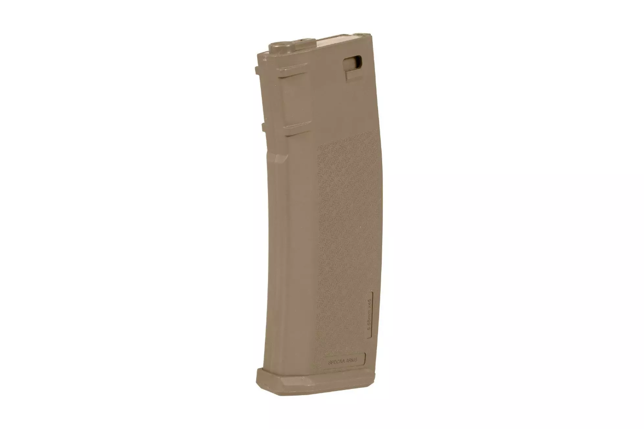 Sandfarbenes Airsoft-Magazin im modernen Design für Gewehre. Ideal für realistische Simulationen.