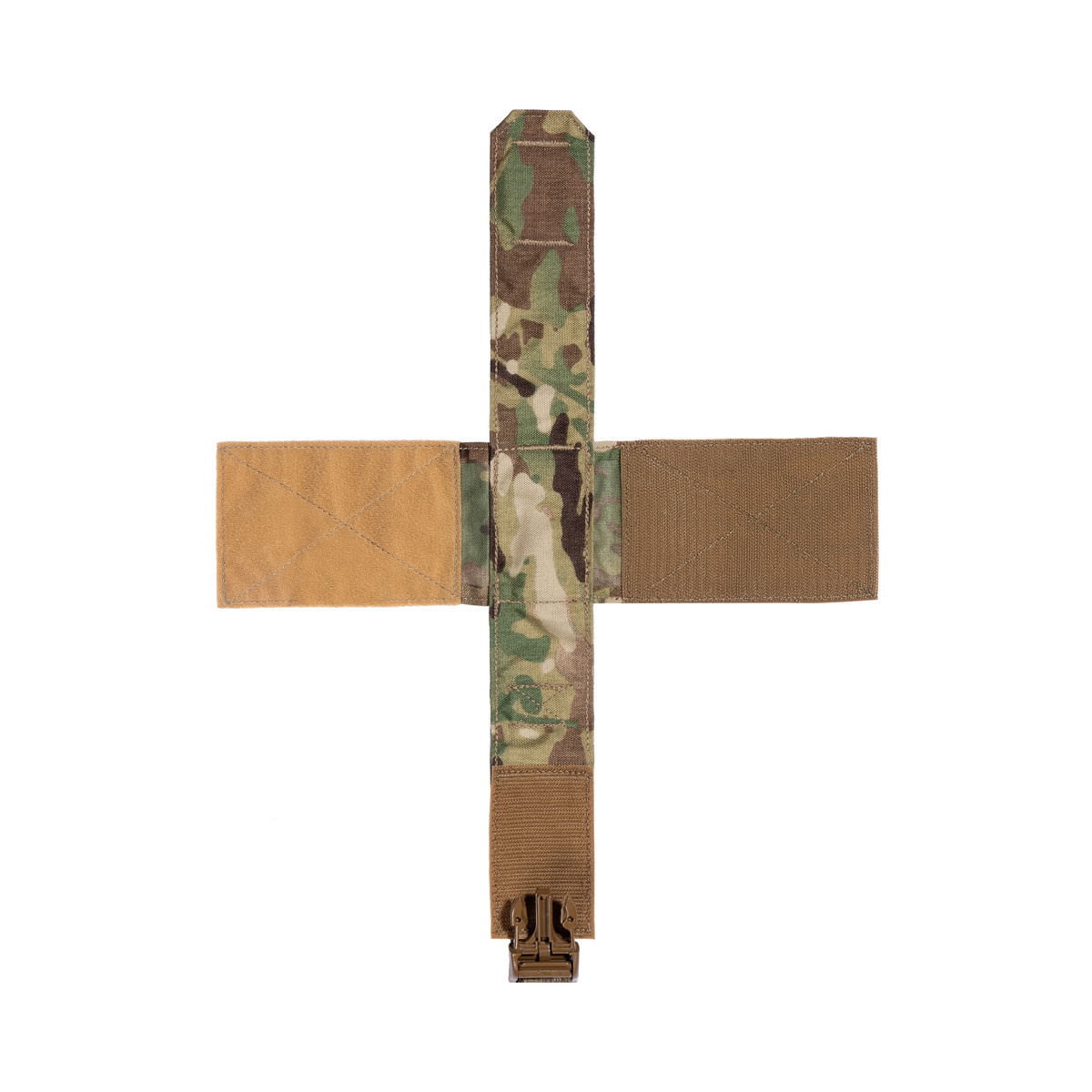 Verstellbarer, tarnfarbener Airsoft-Gürtel mit Steckverschluss, in Kreuzform ausgelegt.