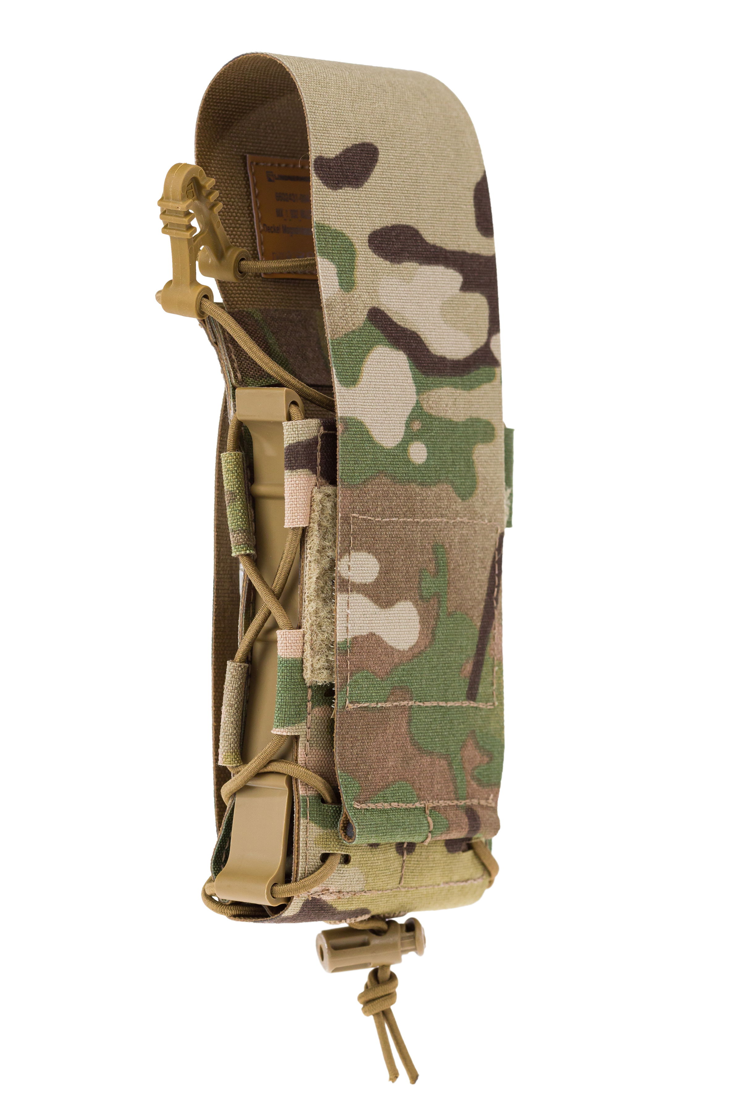 Tarnfarbenes Airsoft-Magazintasche mit verstellbarem Verschluss und Kordelzug für taktische Ausrüstung.