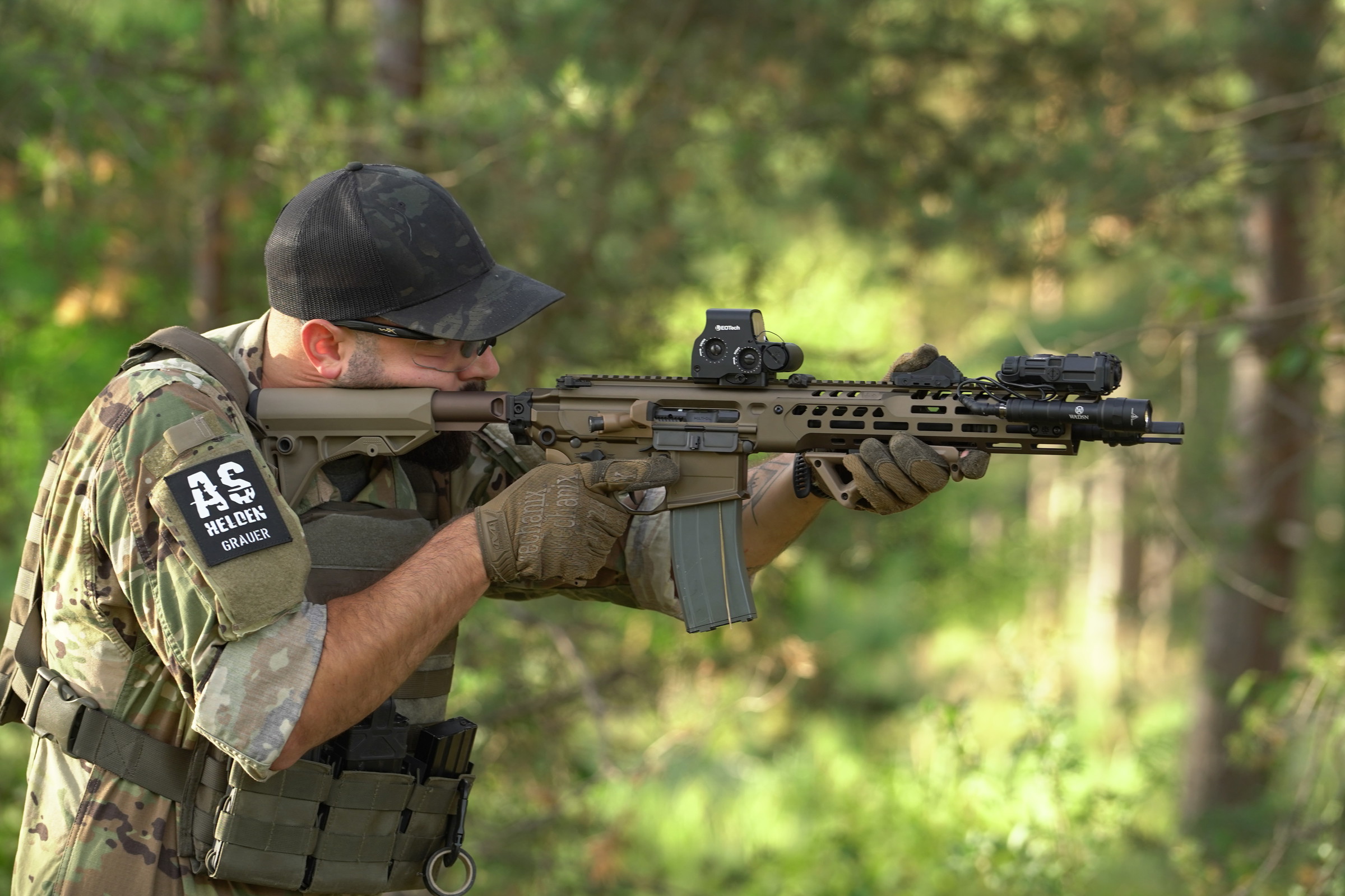 GRATIS GASFLASCHE BEIM KAUF VON GBB REPLIKA!