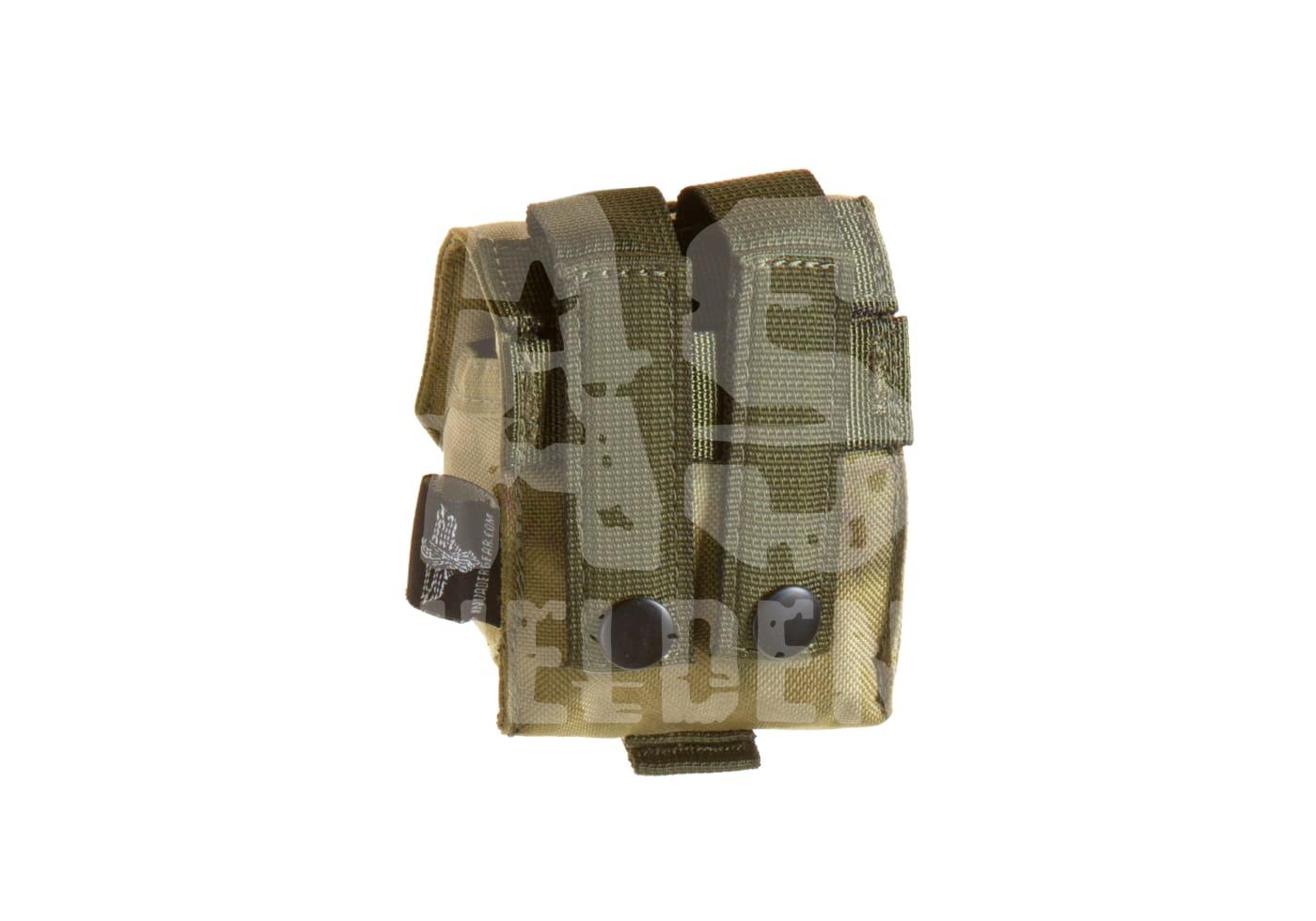 Olivegrüner Airsoft-Magazintasche mit MOLLE-Befestigung, passend für taktische Ausrüstung.