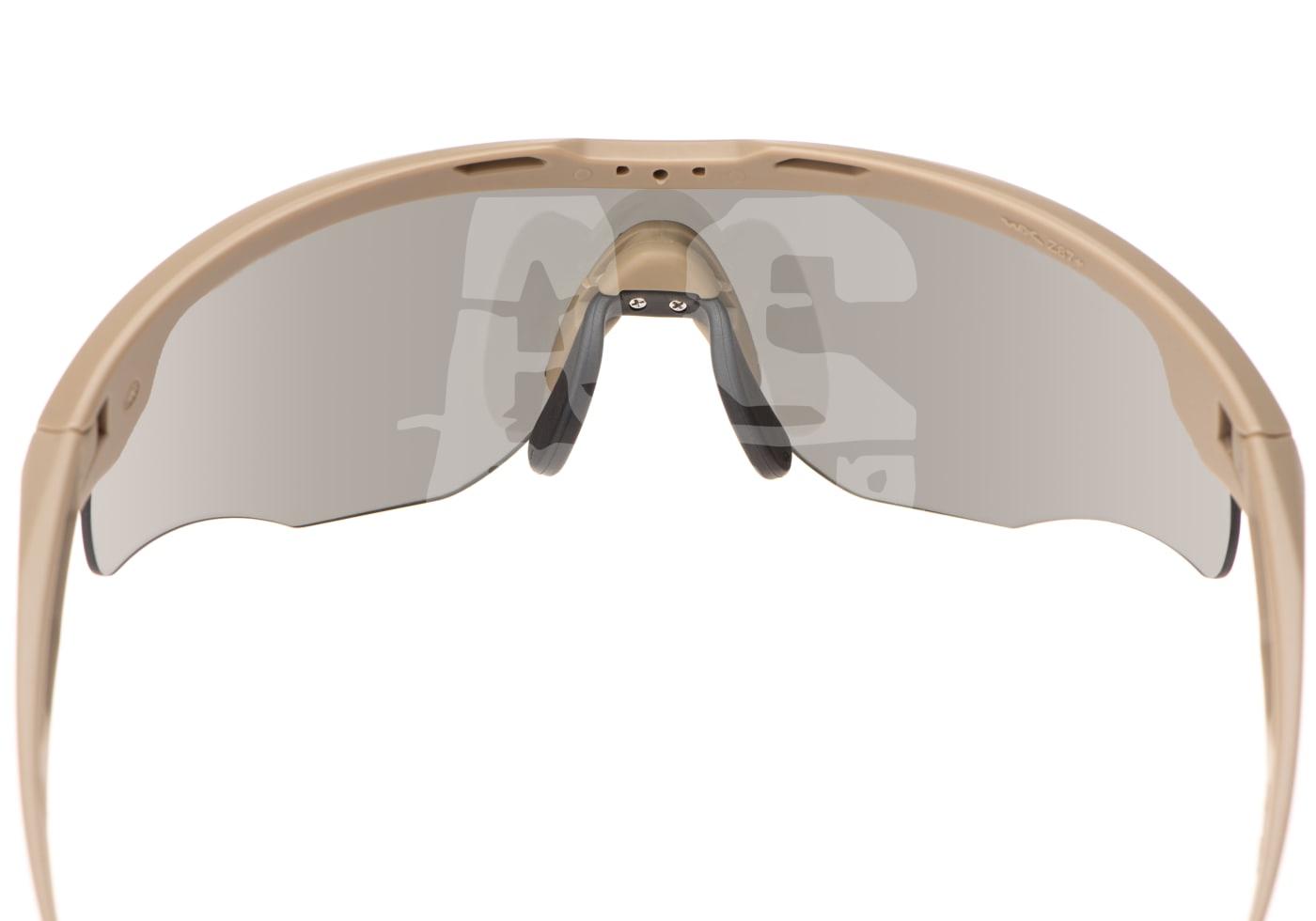 Schutzbrille mit beigem Rahmen und klaren Gläsern, ideal für Airsoft.