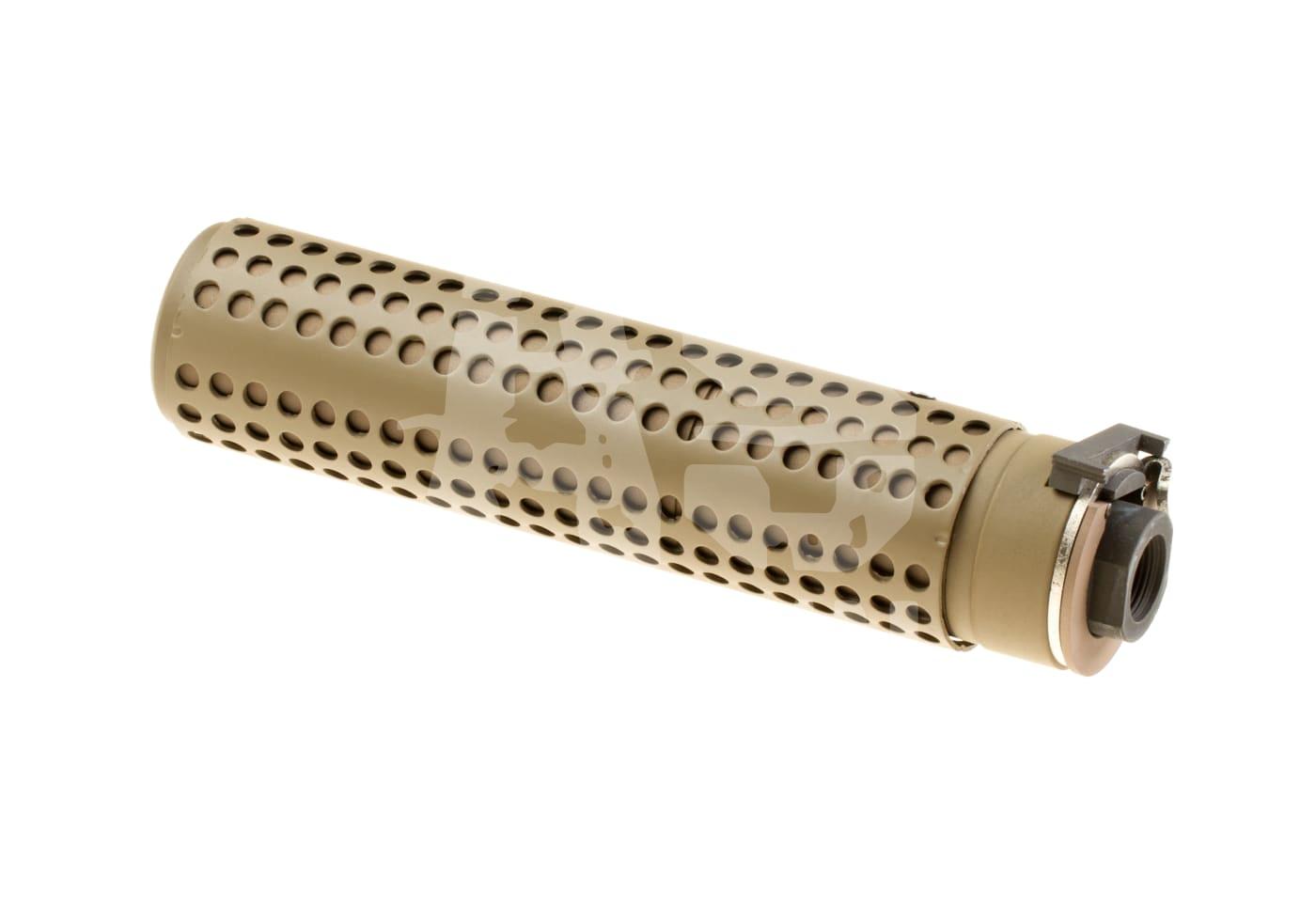 Airsoft-Suppressor in Tan mit durchlöcherter Oberfläche für Waffenanpassung.