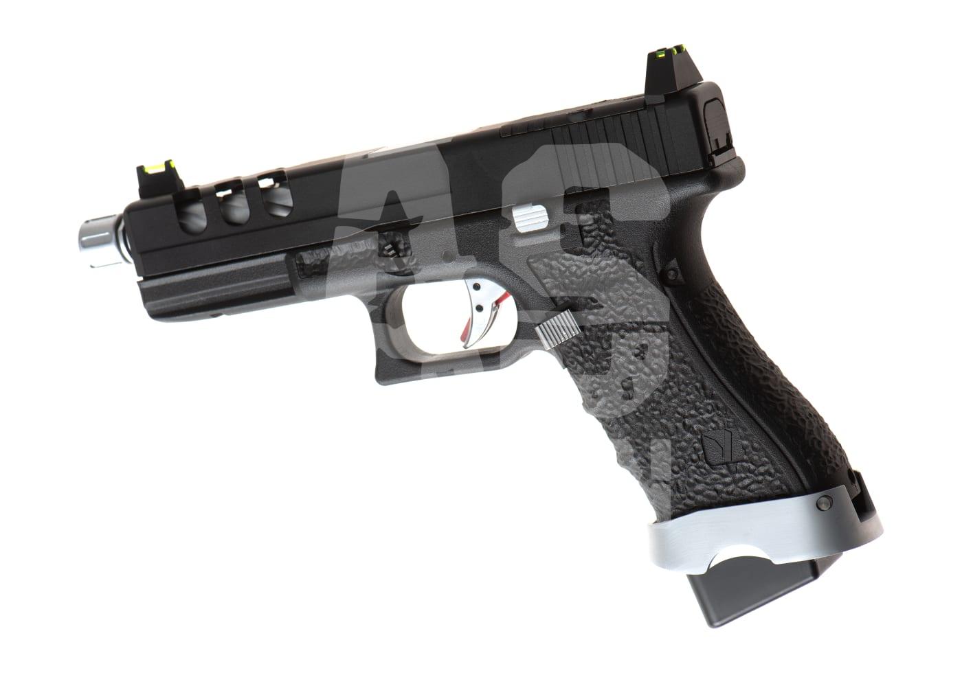 Schwarze Airsoft-Pistole mit ergonomischem Griff und Zielfernrohr, linksseitig dargestellt.