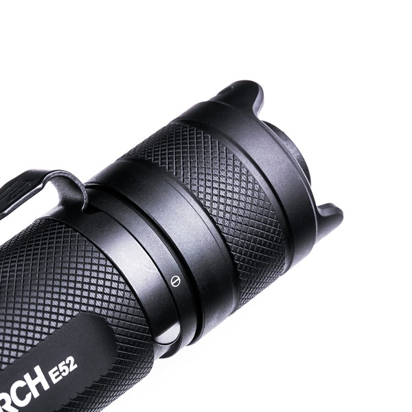 Nextorch E52C Taclight