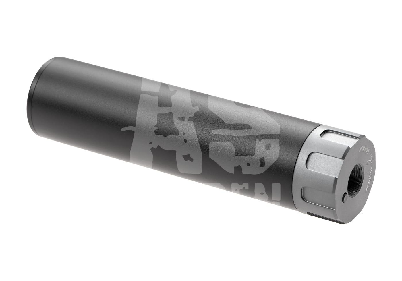 Schwarzer Airsoft-Schalldämpfer mit grauem Logo, seitliche Ansicht.