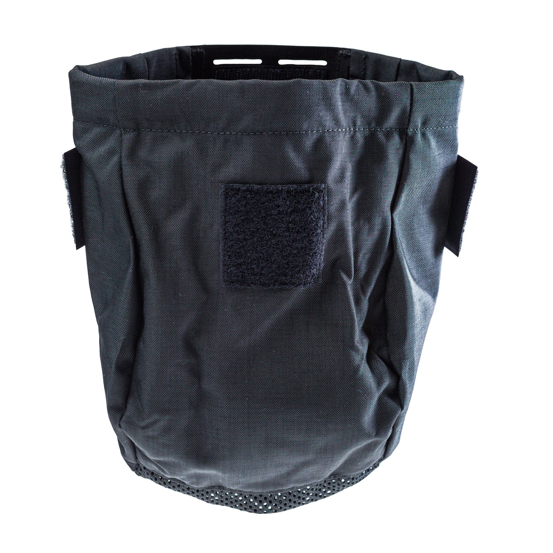 Schwarzer Airsoft-Dump-Pouch mit Klettfläche, oben offen, strapazierfähiges Material.