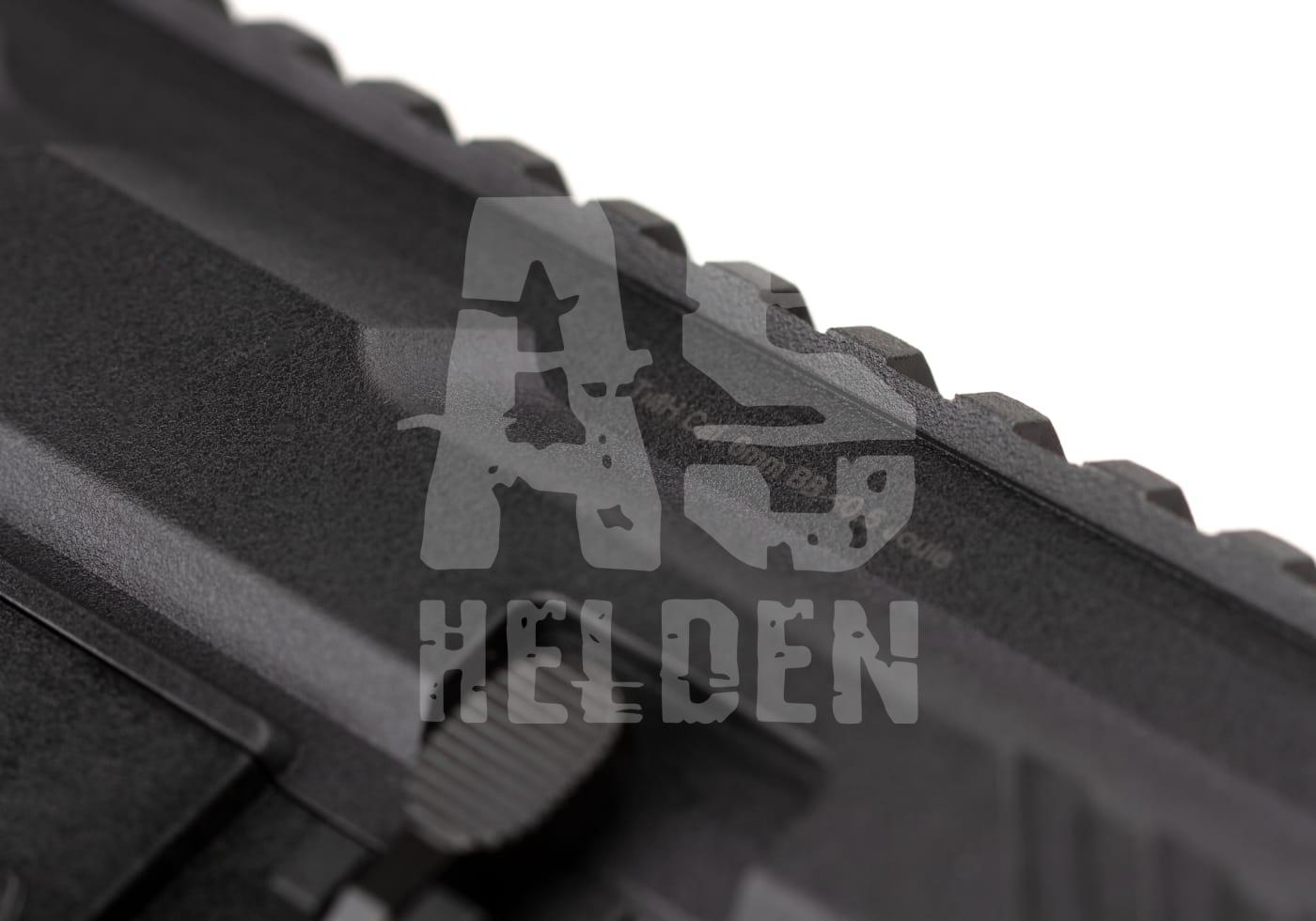 G&G TGM A3 RTS E.T.U. S-AEG - ab 18 Jahren Nahaufnahme einer schwarzen Airsoft-Softair-Schiene mit Lauffräsung.