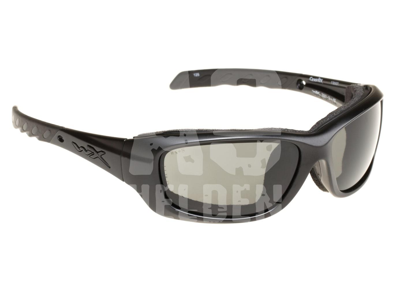Schwarze Airsoft-Schutzbrille mit abgedichteten Gläsern und gepolsterten Bügeln. Ideal für sicheres Spielen und Schutz.