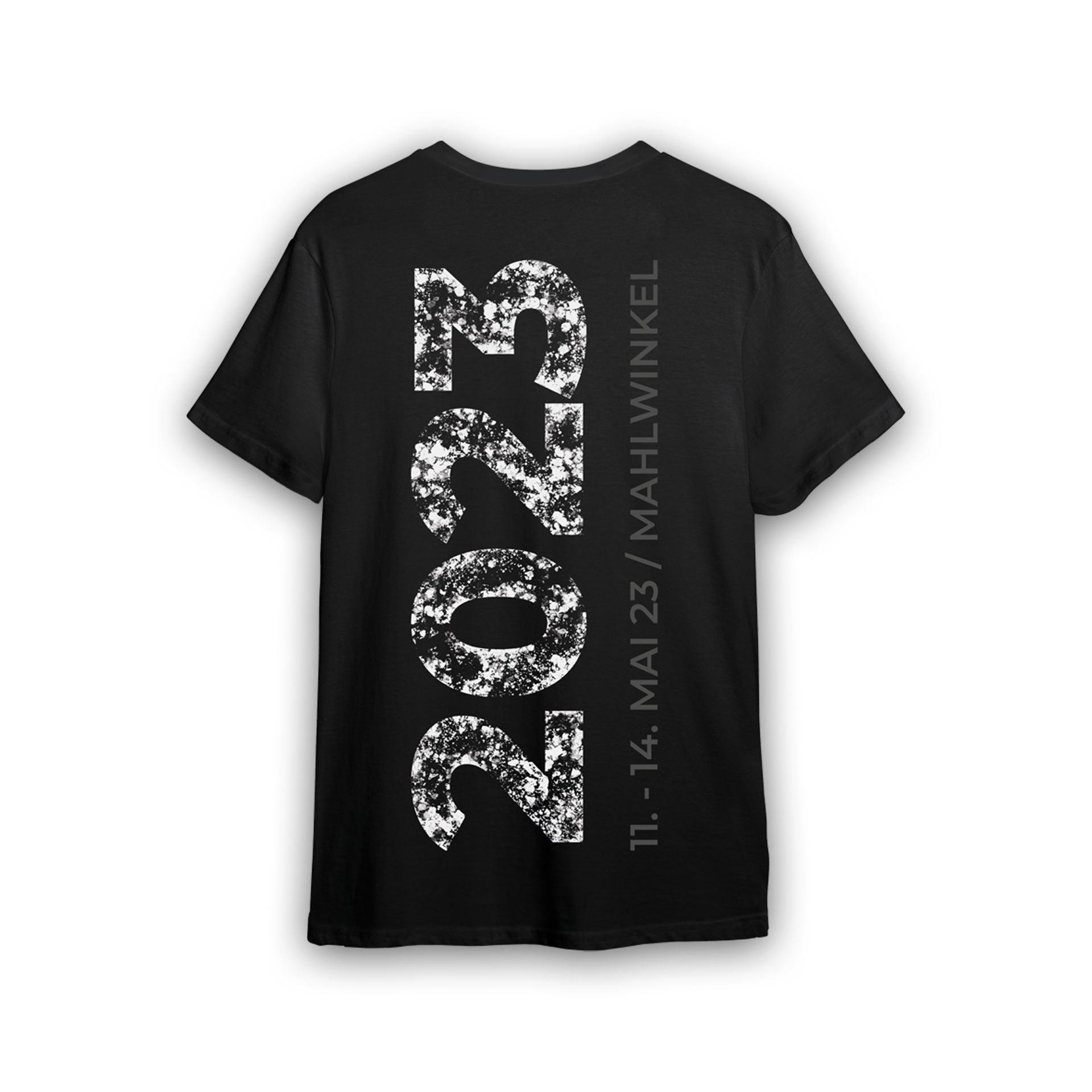 Dark Emergency 2023 - Festival T-Shirt Schwarzes T-Shirt mit "2023" und "11.-14. MAI 23 / MAHLWINKEL" in weißer Schrift auf der Rückseite.