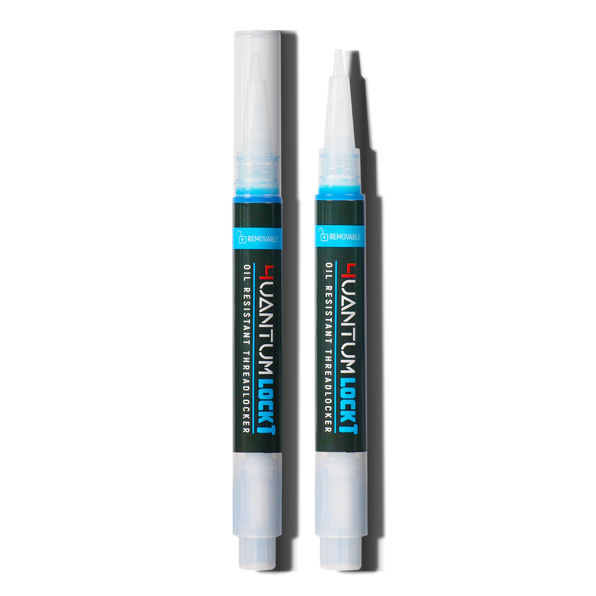 Zwei Stifte mit der Aufschrift "Quantum Lock", ölresistenter Gewindedichter, schwarz mit blauer Kappe und Schrift.