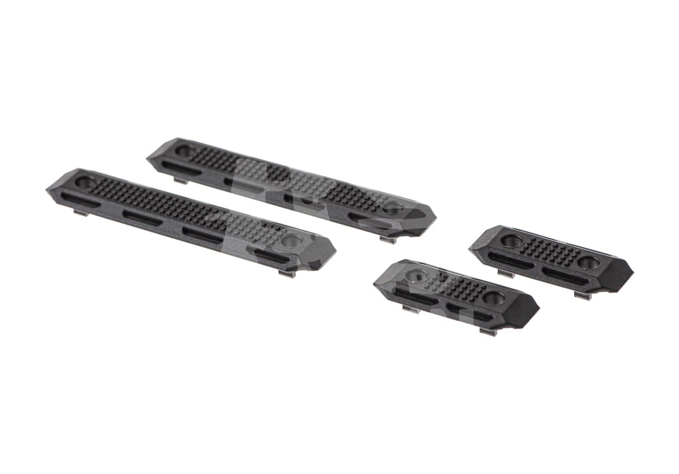 Vier schwarze Airsoft-Handschutz-Schienen in verschiedenen Größen auf weißem Hintergrund.
