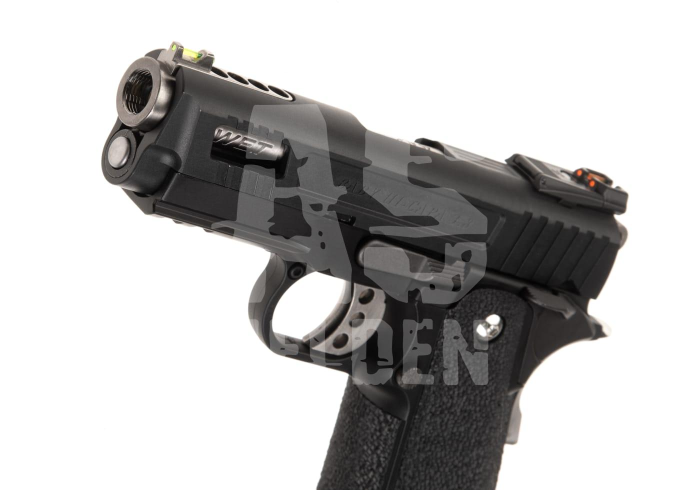 Schwarze Airsoft-Pistole, Metalllauf, Texturgriff, Zielvorrichtung oben.