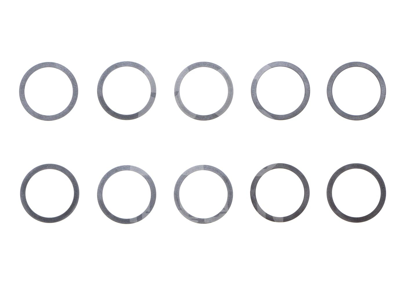 Zehn graue Metallringe in zwei Reihen, gleichmäßig angeordnet auf weißem Hintergrund.