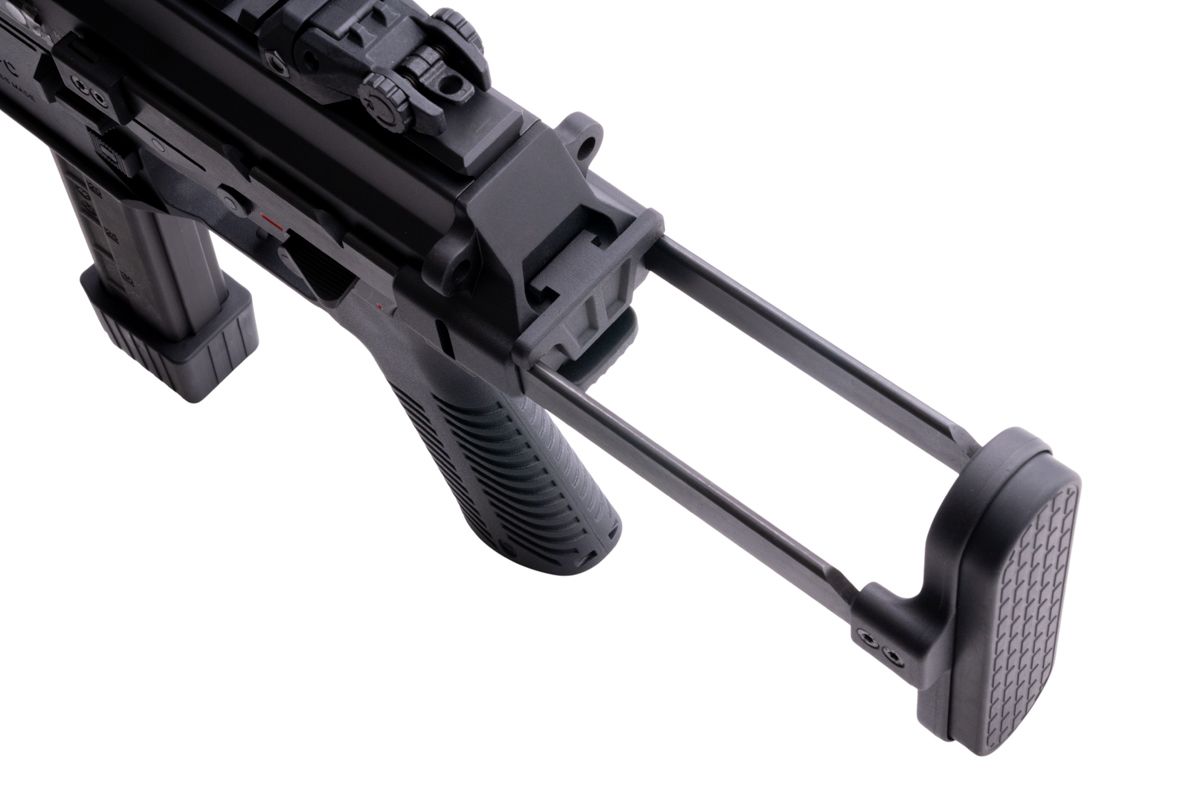 Archwick B&T APC9-K SD2 S GBB - ab 18 Jahren Airsoft-MP5-Replika mit ausgezogener Schulterstütze und Magazin, Fokus auf Details.