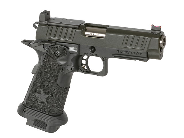 Airsoft-Pistole Staccato mit strukturiertem Griff, schwarzem Finish und klaren Visierungen.