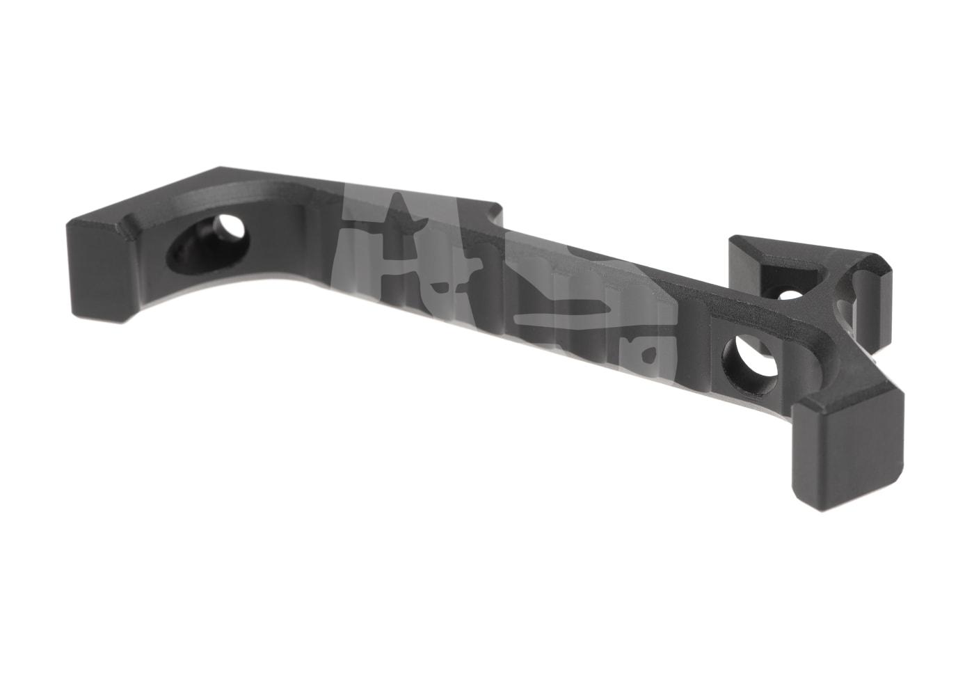 Schwarzer Airsoft Trigger Guard aus Metall, gebogene Form mit Befestigungslöchern.