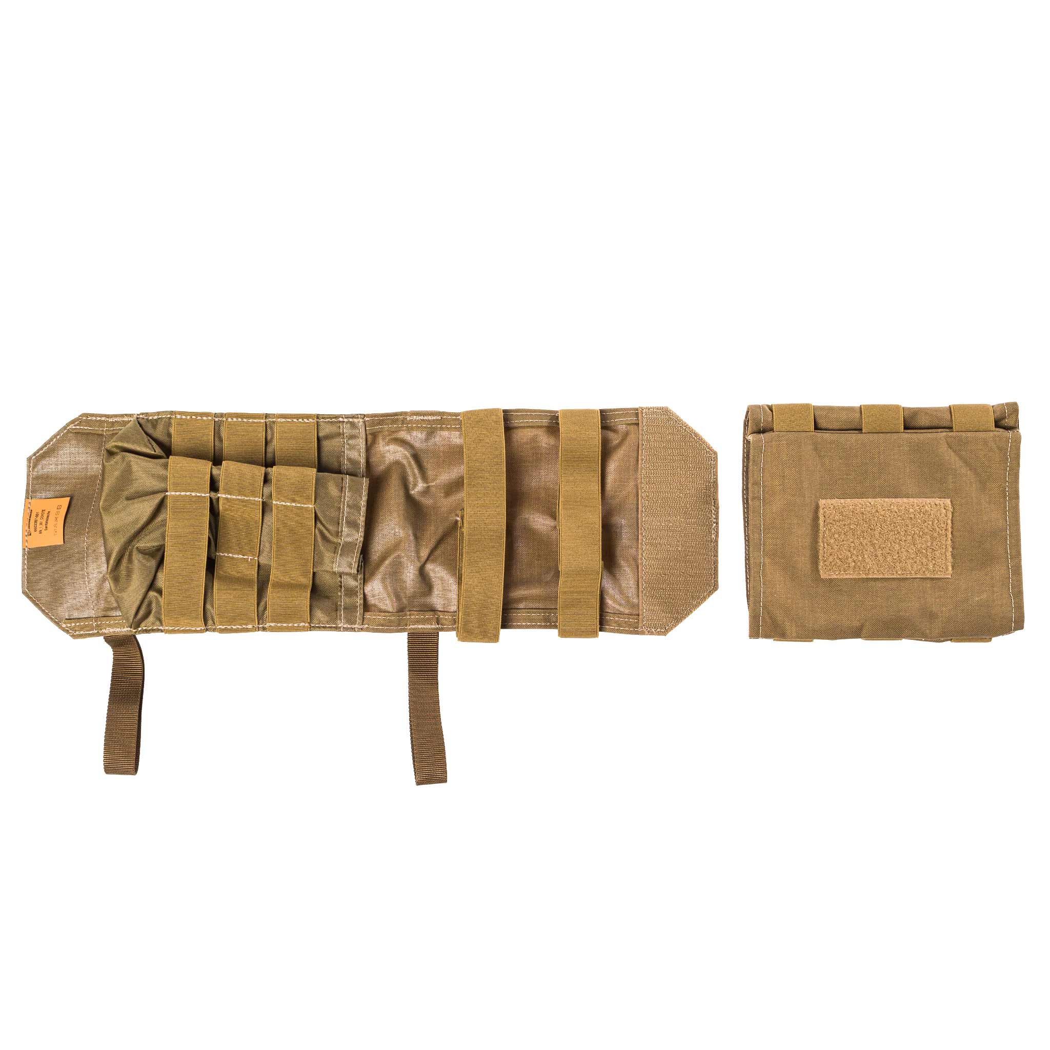 Taktische, aufklappbare Airsoft-Zubehörtasche in Coyote-Braun mit elastischen Schlaufen und Klettverschluss.