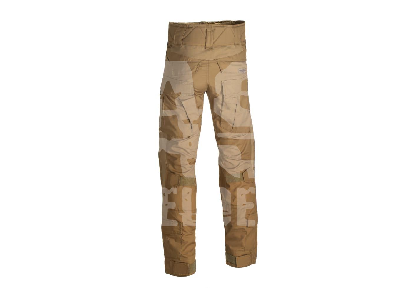 Tarnhose in Braun- und Beigetönen mit Kniepolstertaschen für Airsoft.