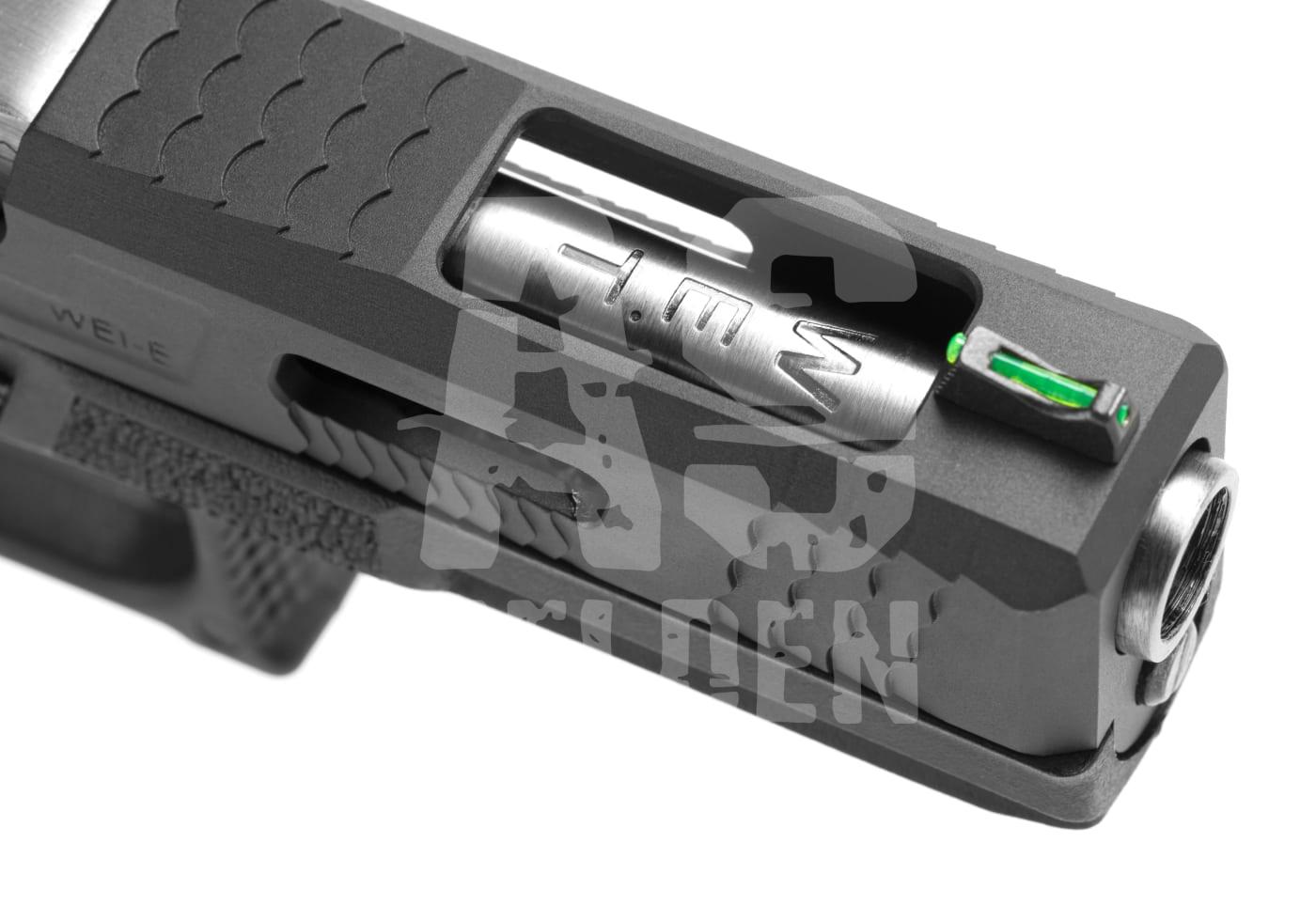 Airsoft-Pistolenlauf mit sichtbarem Außengewinde und grüner Visierung.