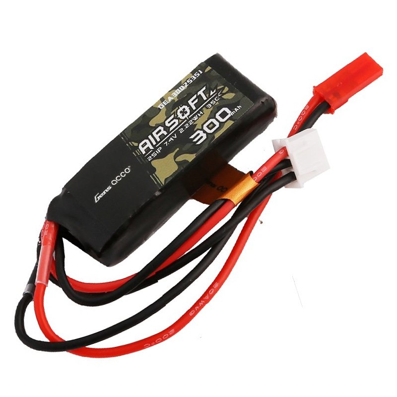 Schwarzer Airsoft-Akku mit Kabeln und Steckverbindern, 7.4V, 300mAh.