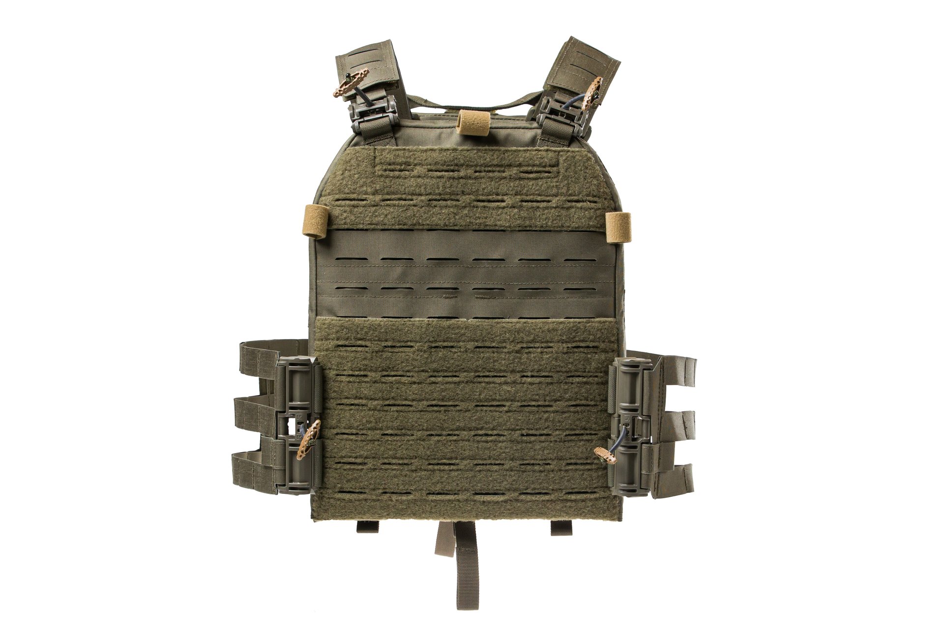 Olivegrüner Airsoft-Plattenträger mit Lasercut-MOLLE, verstellbaren Schultergurten und seitlicher Befestigung.