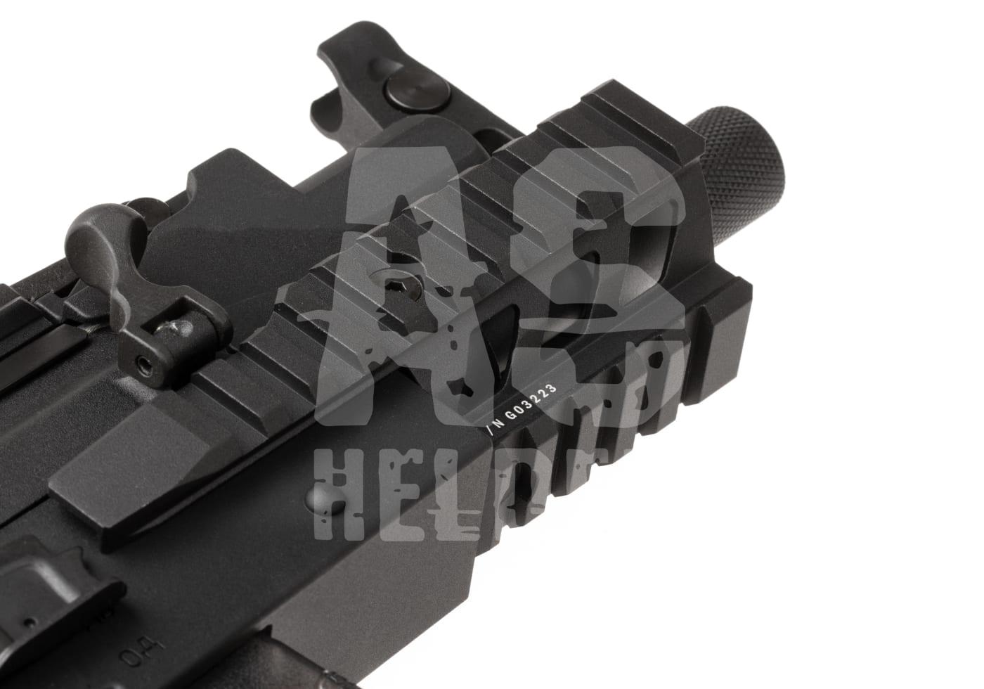 Detailaufnahme einer Airsoft-Picatinny-Schiene mit Seriennummer.