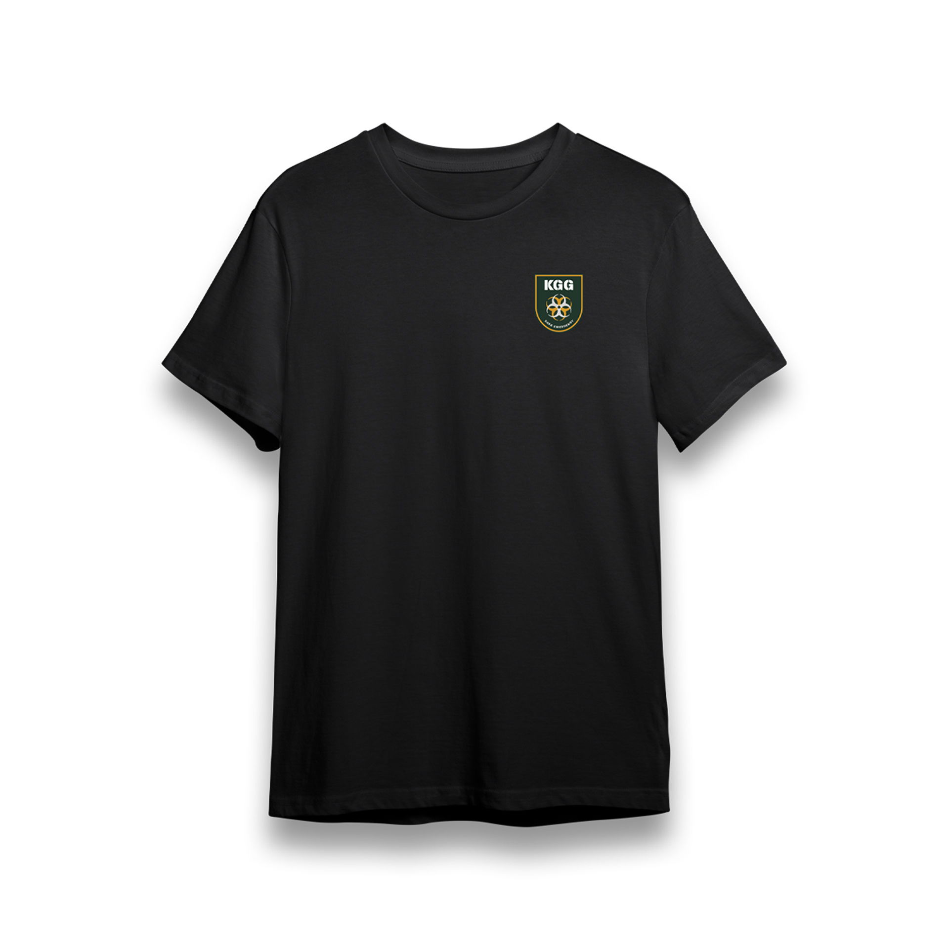 Schwarzes T-Shirt mit kleinem KGG-Emblem auf der Brust, ideal für Airsoft-Enthusiasten.
