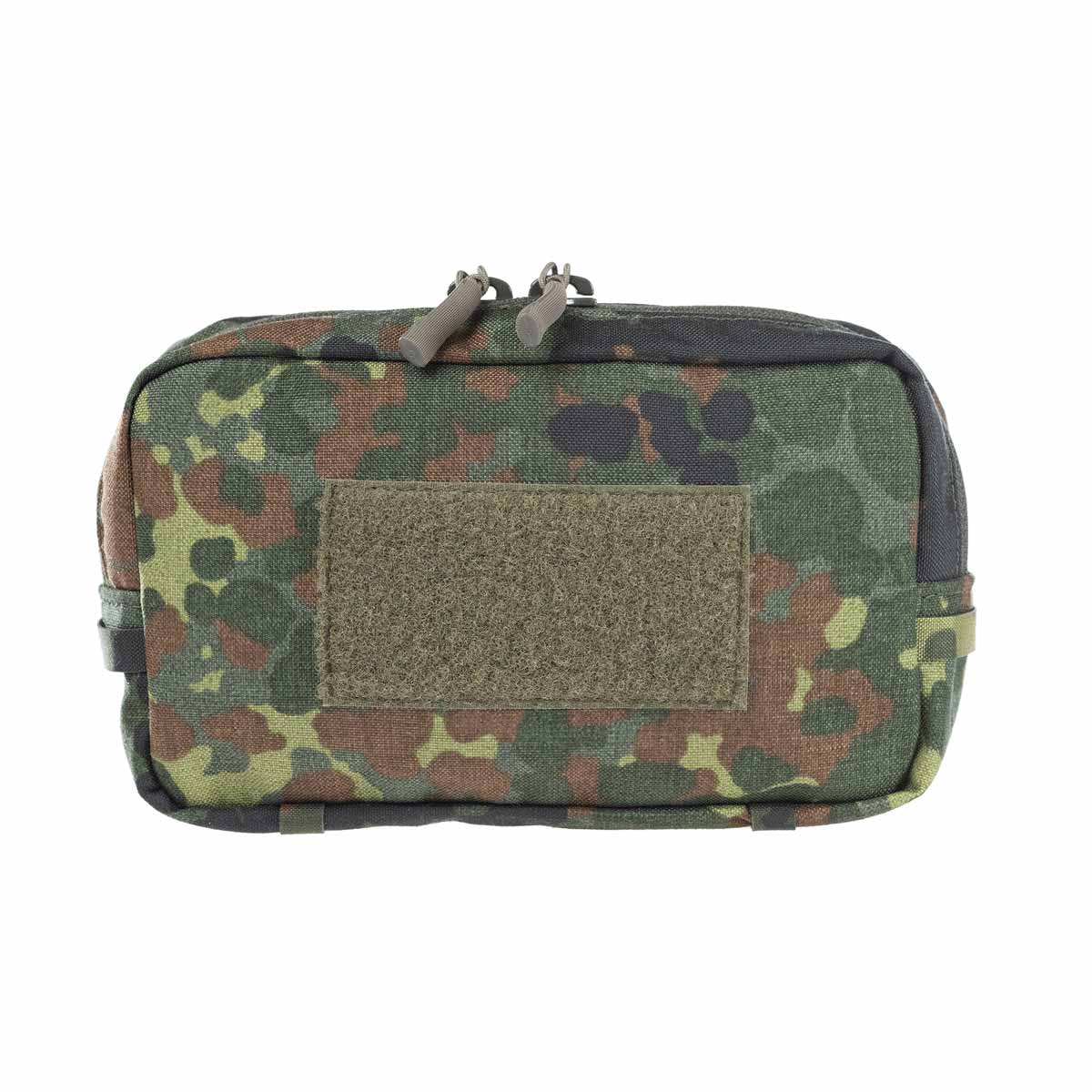 Tarnmuster-Tasche mit Klettfläche und Doppelreißverschluss, ideal für Airsoft-Zubehör.
