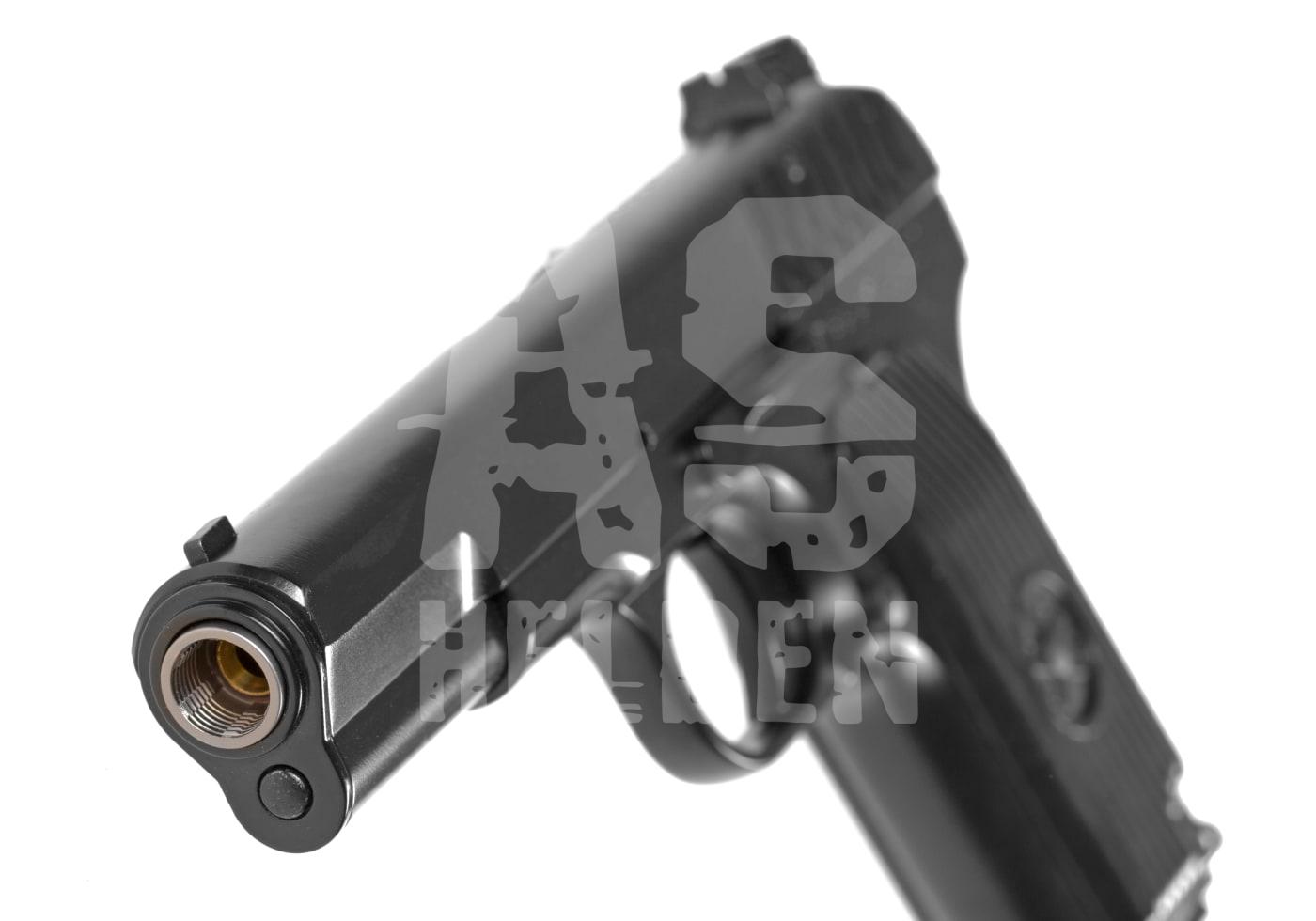 Airsoft-Pistole aus Metall, Nahaufnahme des Laufs und Abzugs, Markenzeichen im Hintergrund.