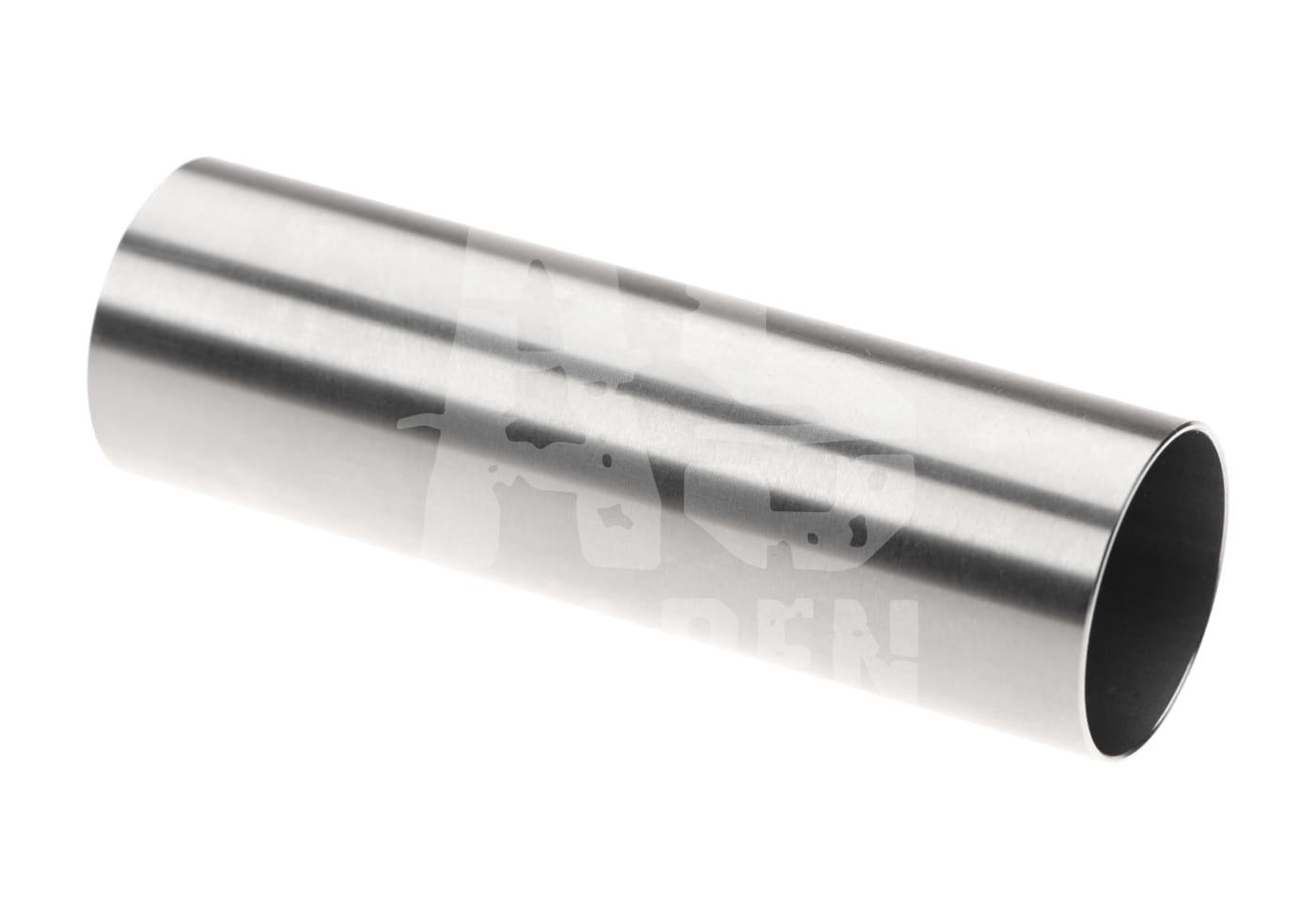 Zylinder für Airsoft-Pistole, glänzende Metalloberfläche, zylindrische Form.