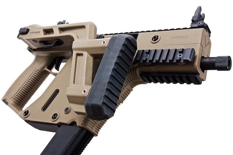 Krytac Kriss Vector S-GBB fde - ab 18 Jahren Airsoft-Waffe in Tan mit vertikalem Griff und taktischen Schienen.