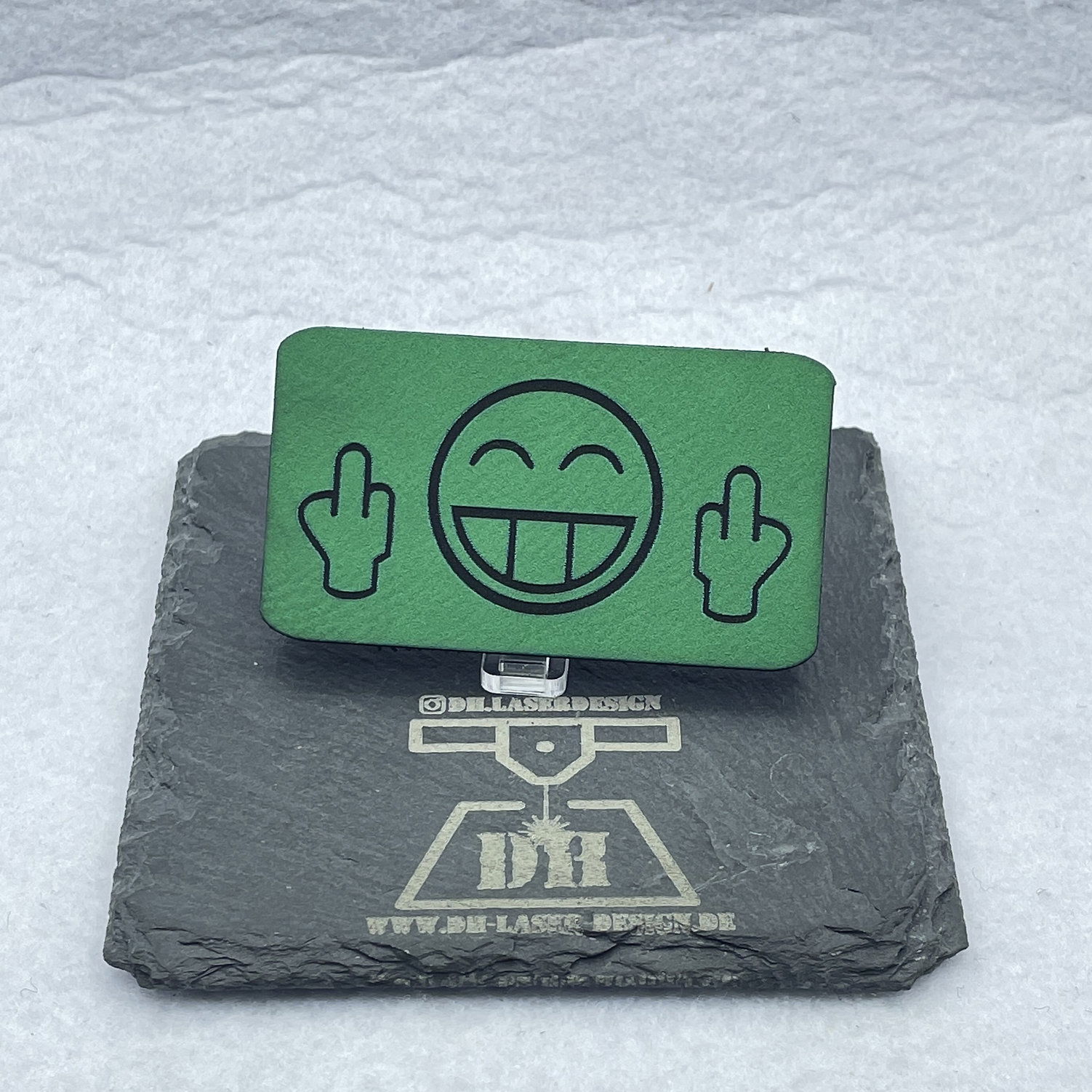 DH Laser Design Smiley mit Mittelfinger Lasercut Kunstleder Patch