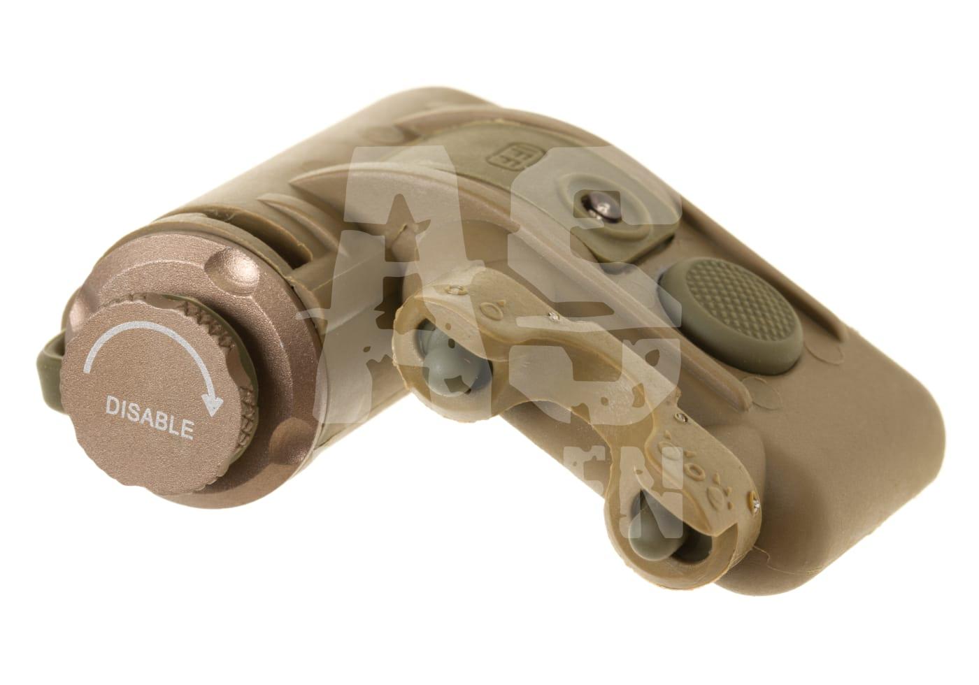 Taktischer Helmhalter in Braun mit Abschaltknopf, passend für Airsoft-Ausrüstung.