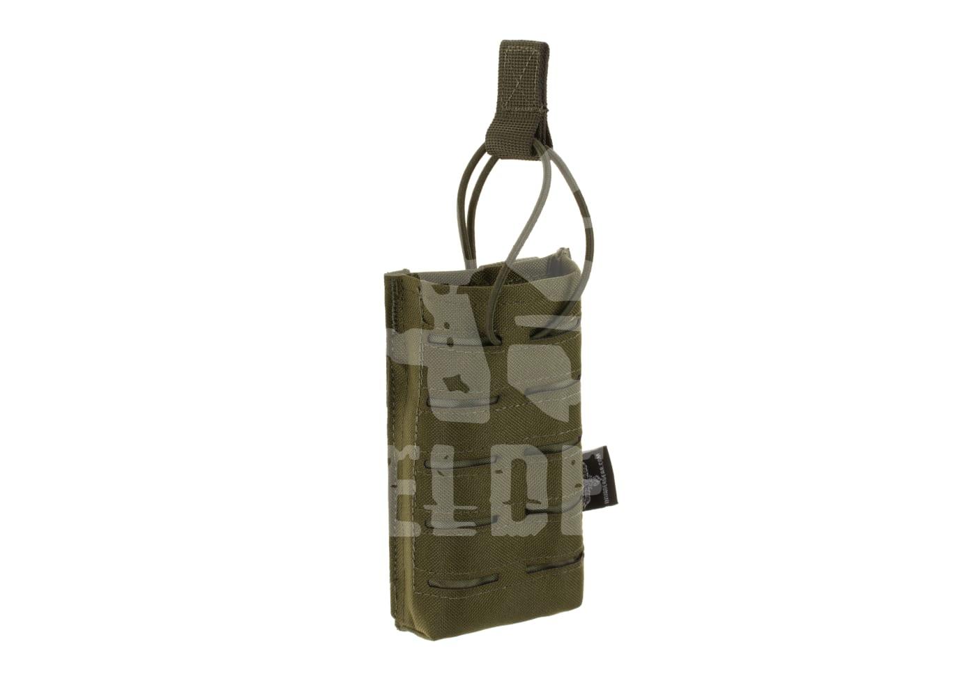 Tarnfarbene Magazintasche mit elastischem Haltesystem für Airsoft-Zubehör.