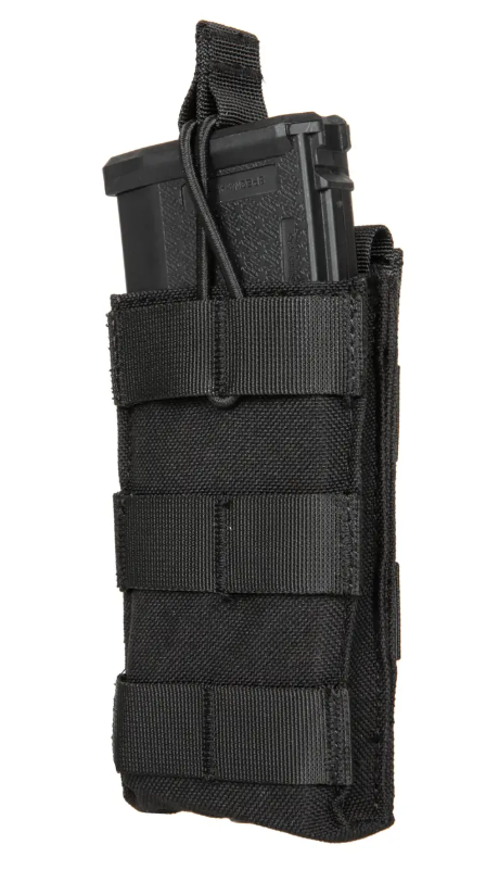 Schwarze Magazintasche mit Gummibandverschluss, passend für Airsoft-Magazin.