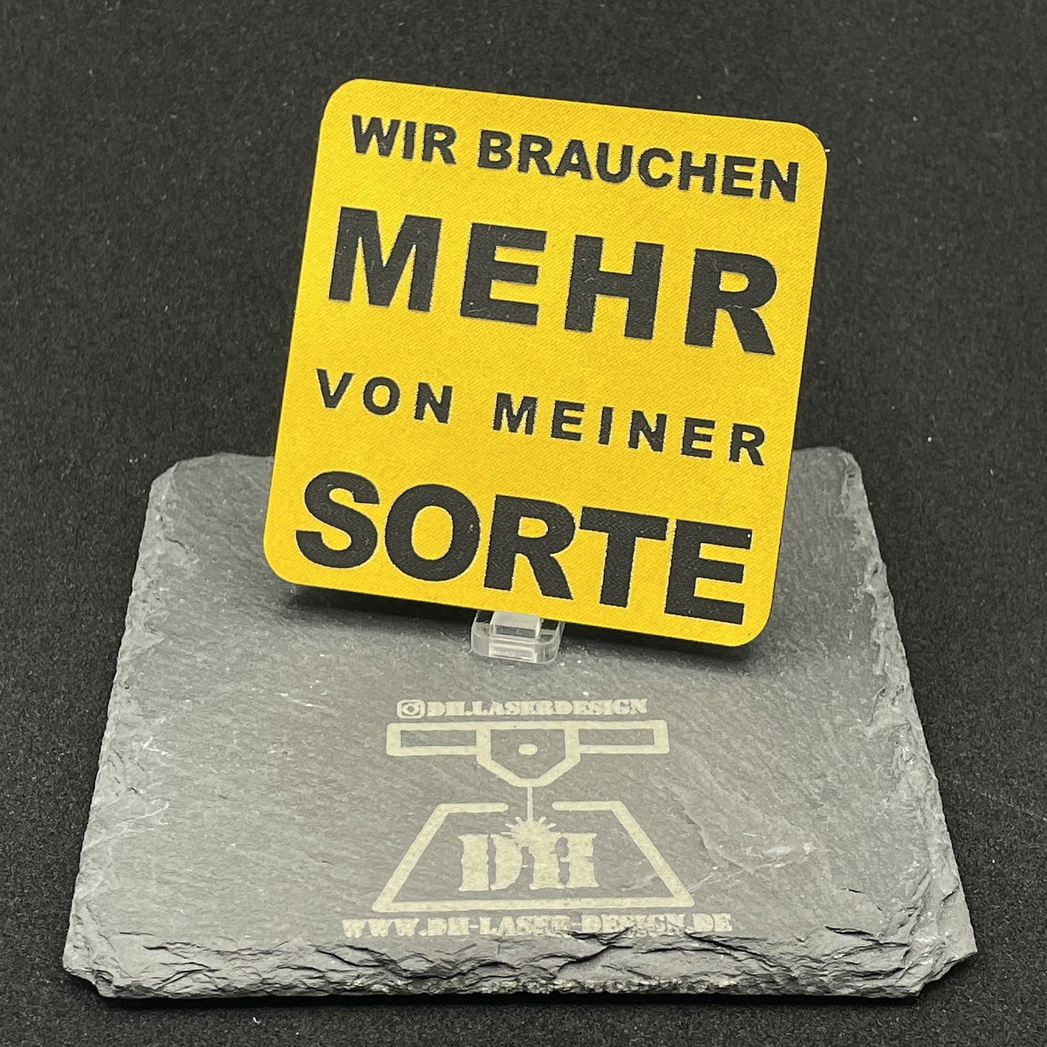 DH Laser Design Wir brauchen mehr Lasercut Kunstleder Patch