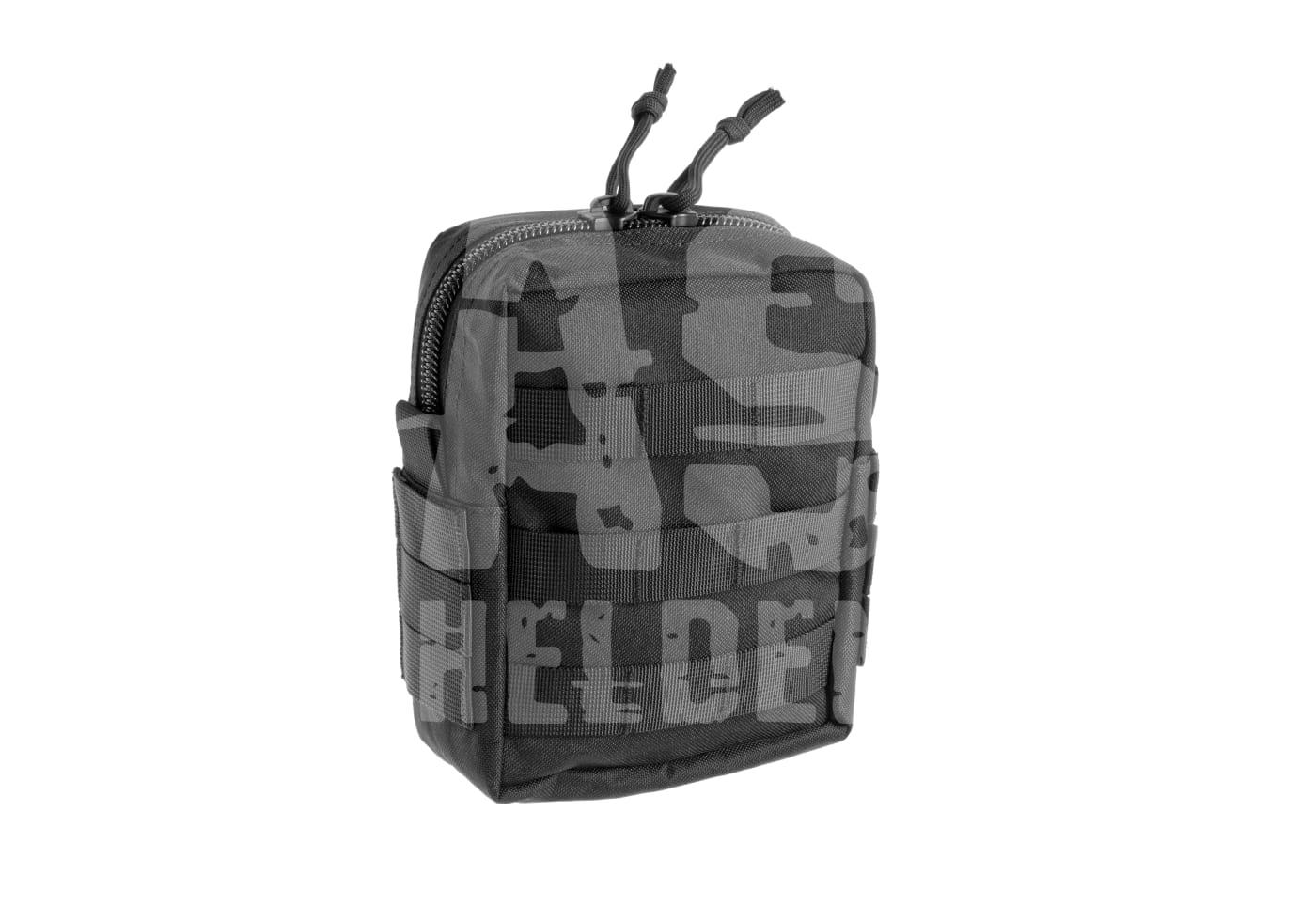 Tarnfarbene Airsoft-Tasche mit Reißverschluss und MOLLE-System, seitlich fotografiert.